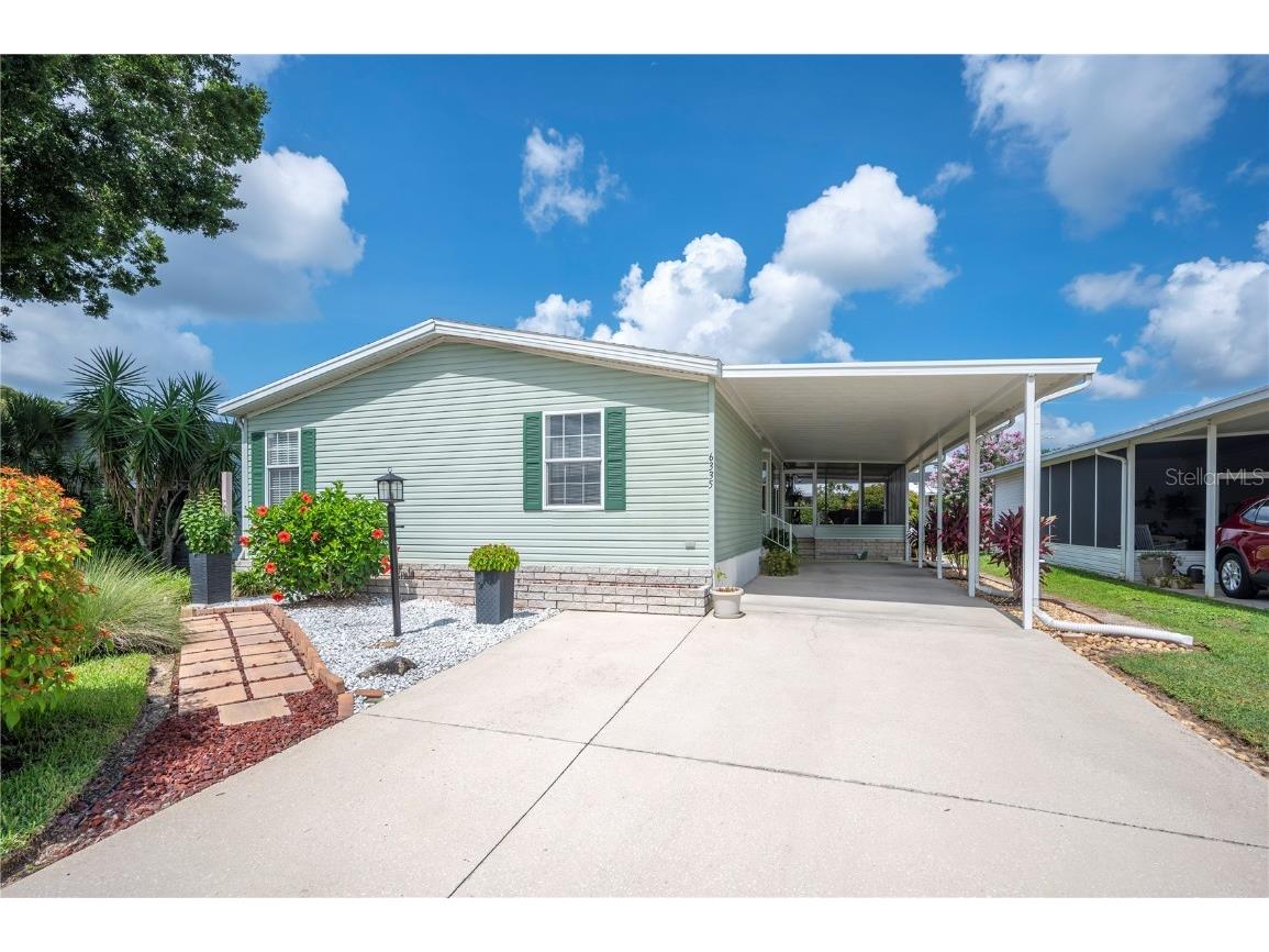 6335 Grove Pointe Drive SE Winter Haven FL 33884 P4935467 image3