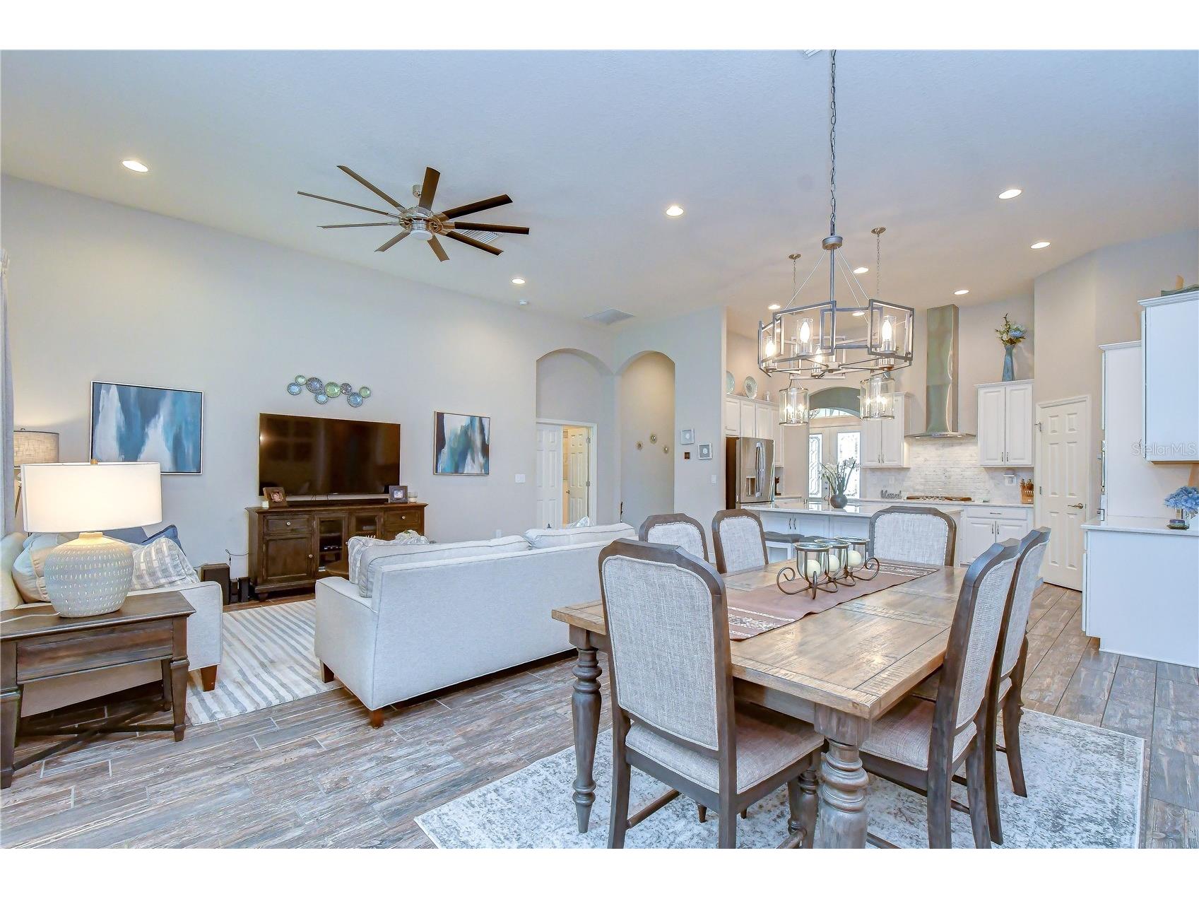 6335 Knob Tree Drive Lithia FL 33547 TB8515838 image12