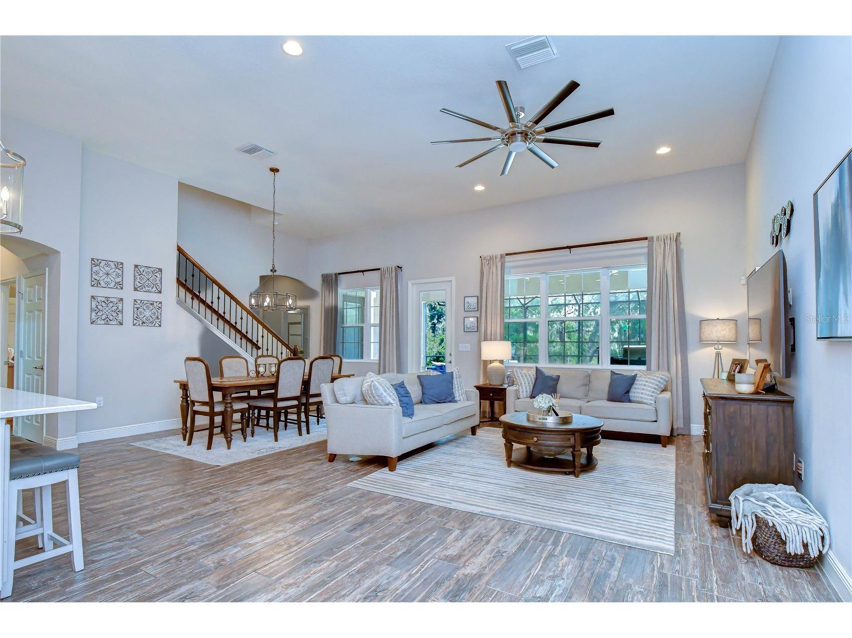 6335 Knob Tree Drive Lithia FL 33547 TB8515838 image18