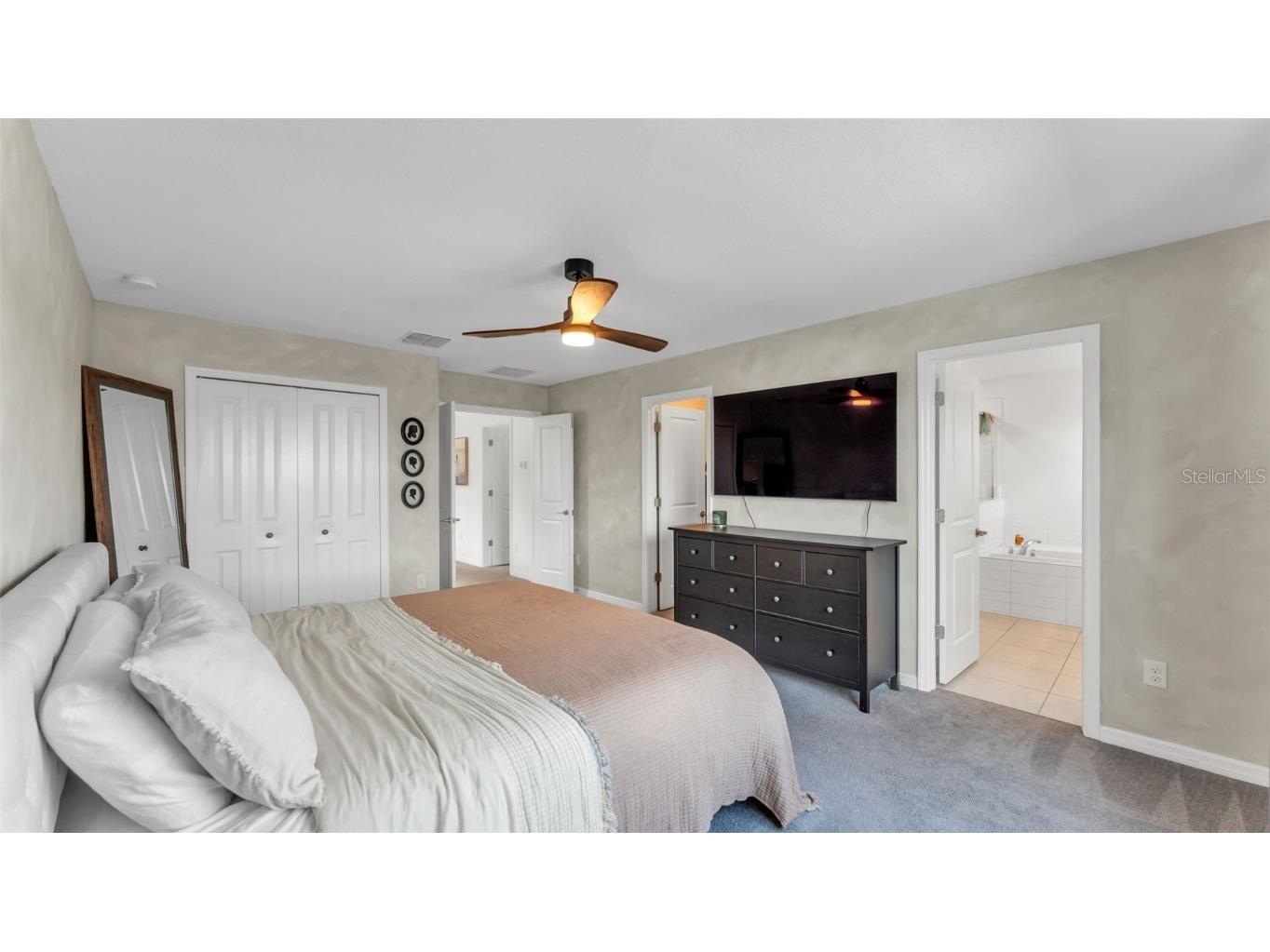 6336 Bar S Bar Trail Zephyrhills FL 33541 TB8452111 image18