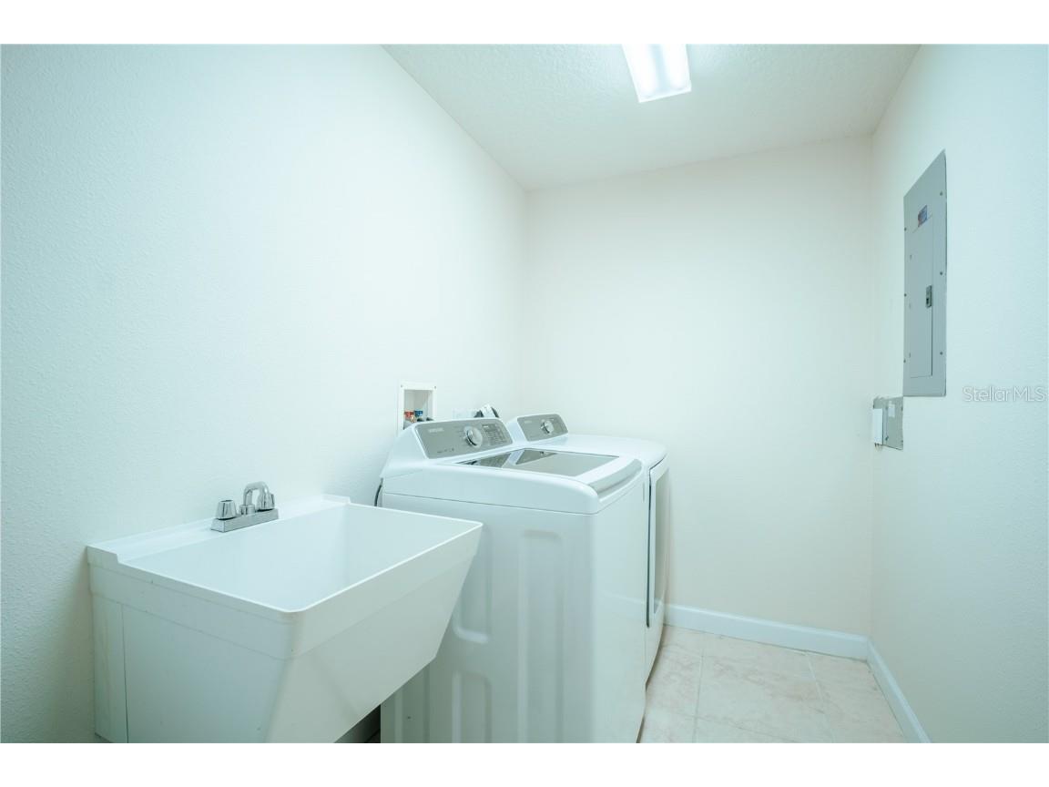 6336 Buford Street #201 Orlando FL 32835 O6356729 image37