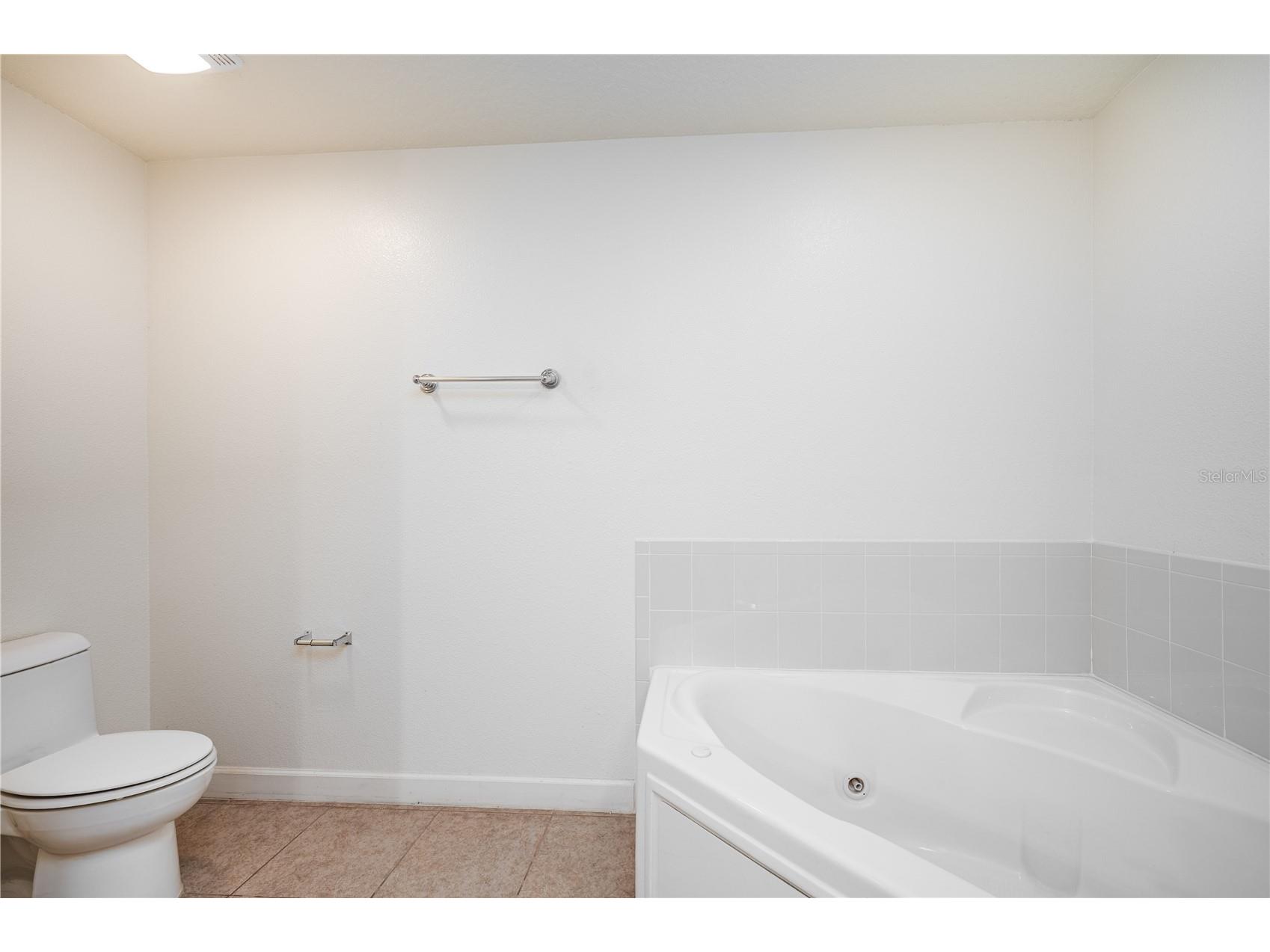 6336 Buford Street #203 Orlando FL 32835 O6400256 image32