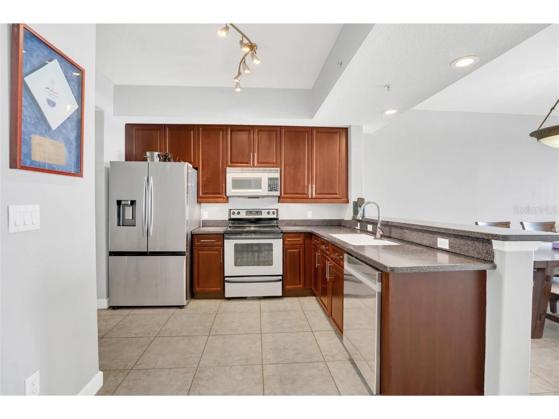 6336 Buford Street #405 Orlando FL 32835 - TURKEY LAKE O6362160 image7