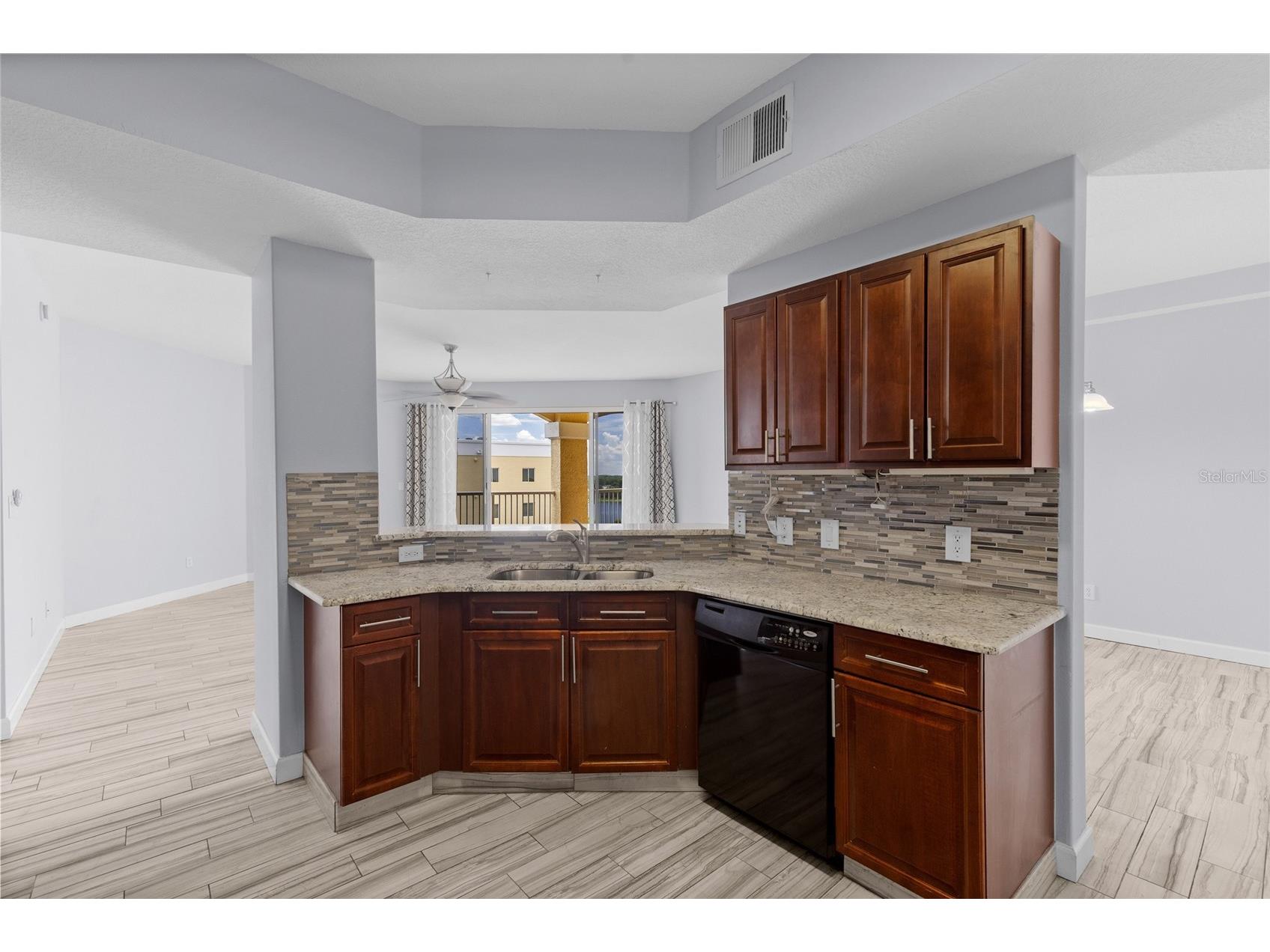 6336 Buford Street #801 Orlando FL 32835 O6416544 image3