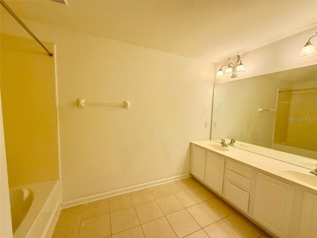 6336 Castelven Drive #107 Orlando FL 32835 O6340609 image13