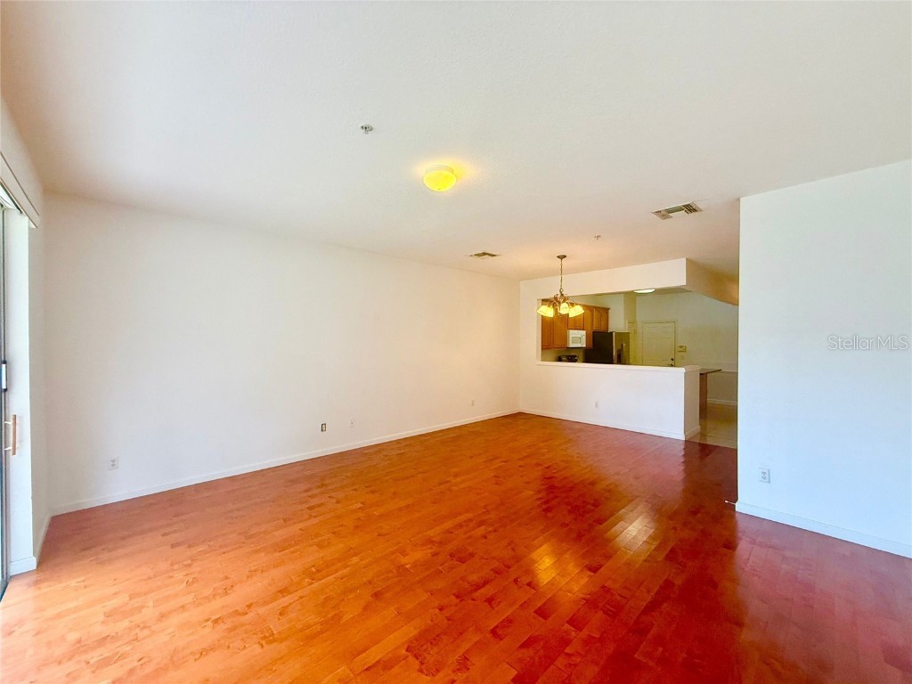 6336 Castelven Drive #107 Orlando FL 32835 O6340609 image4