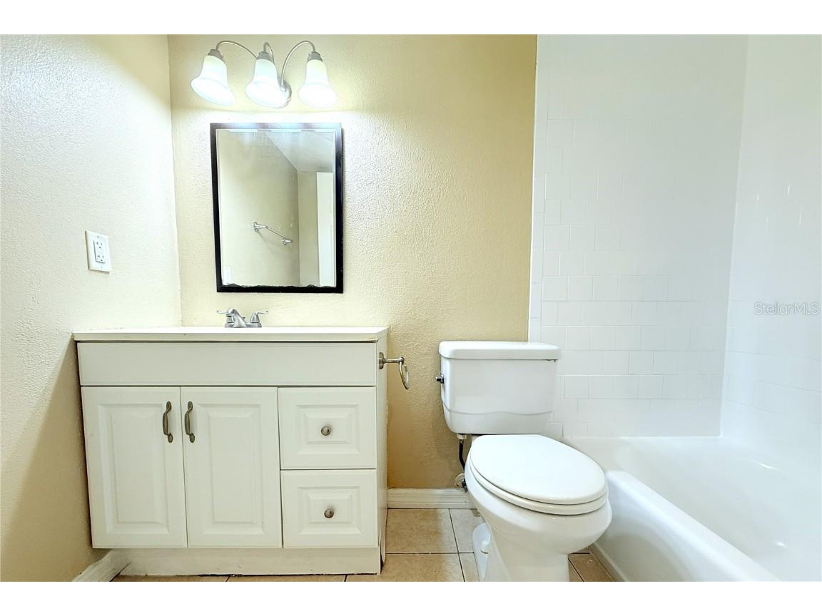 6336 Newtown Circle #36A2 Tampa FL 33615 TB8445839 image17