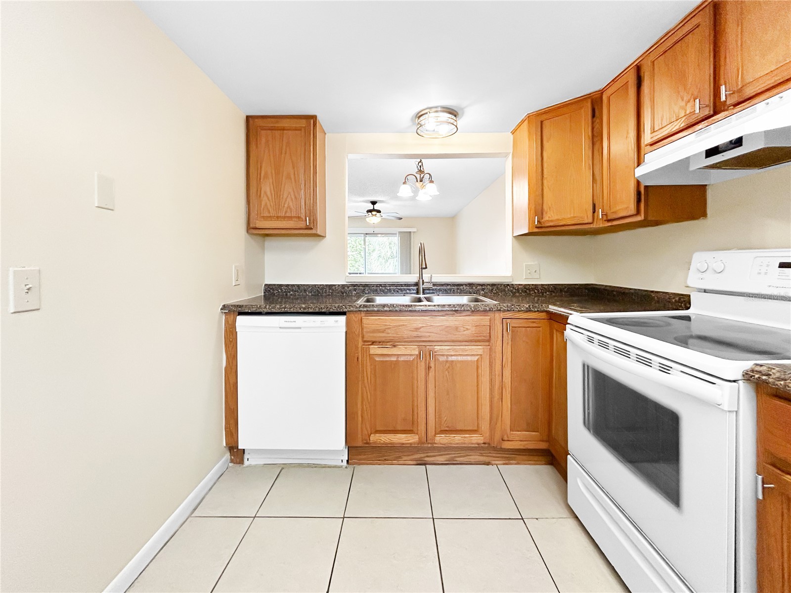 6336 Newtown Circle #36B2 Tampa FL 33615 TB8502174 image8