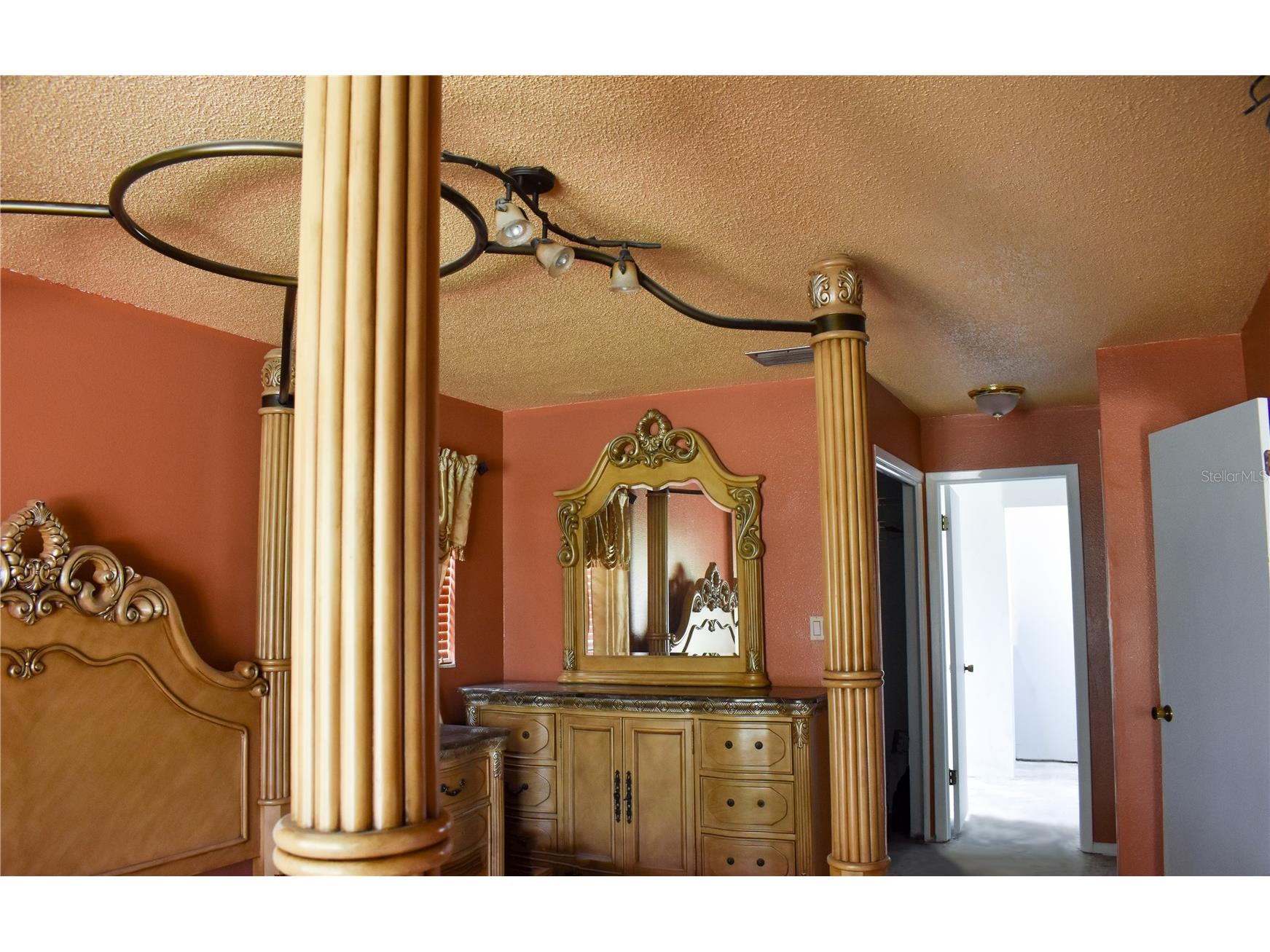 6336 Wooden Street New Port Richey FL 34653 W7882637 image5