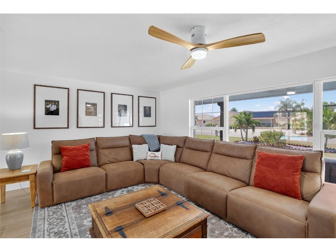 6337 Cocoa Lane Apollo Beach FL 33572 TB8431397 image13