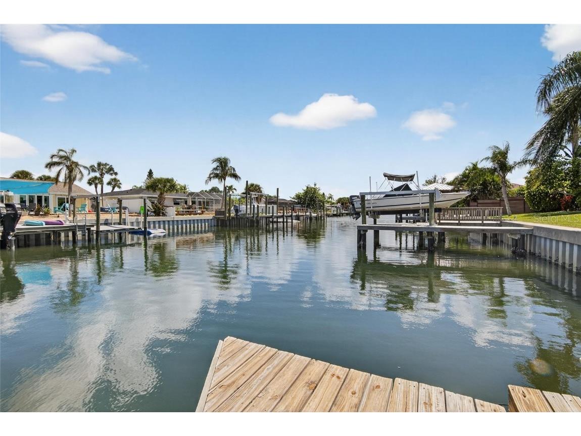 6337 Cocoa Lane Apollo Beach FL 33572 TB8431397 image31