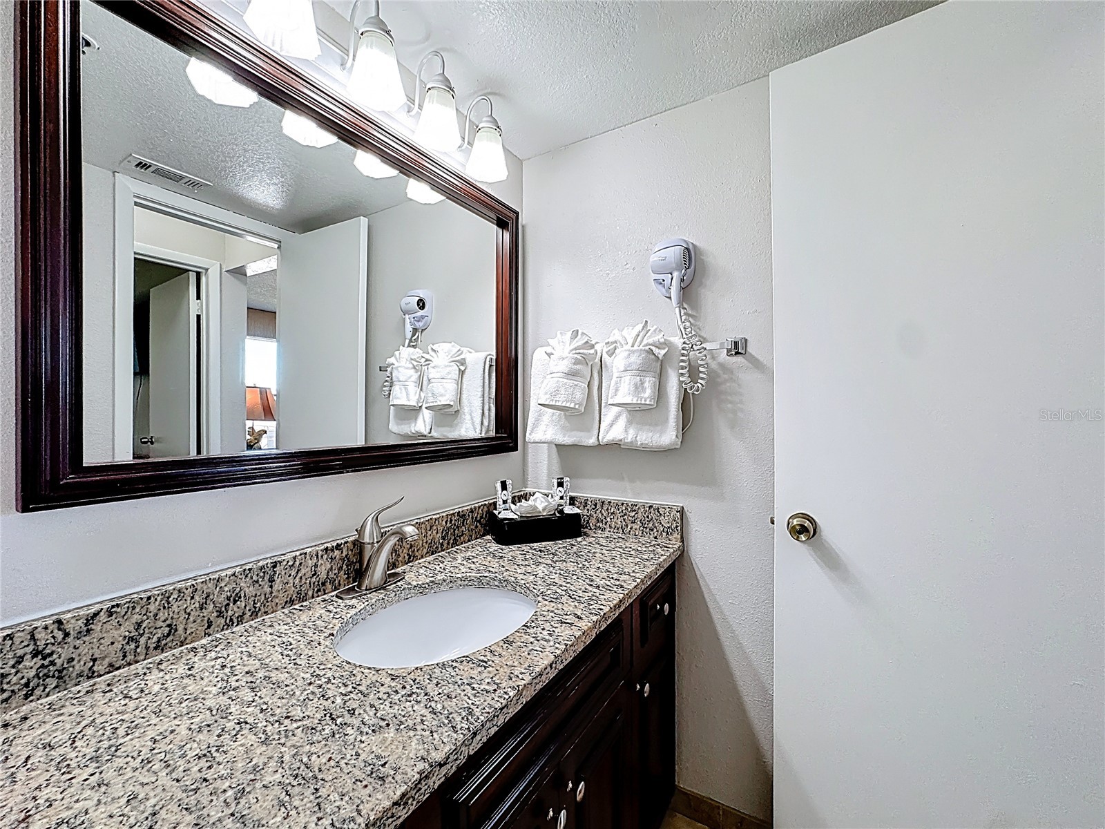 6337 Parc Corniche Drive #2304 Orlando FL 32821 OM720093 image33