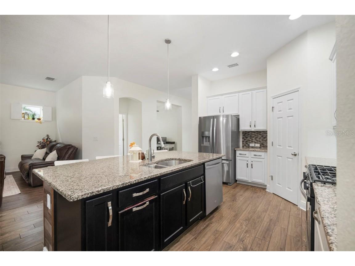 6337 Waves End Place Apollo Beach FL 33572 TB8437607 image10