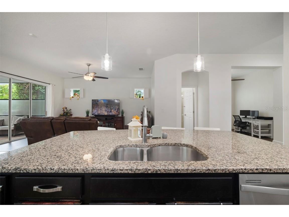 6337 Waves End Place Apollo Beach FL 33572 TB8437607 image11