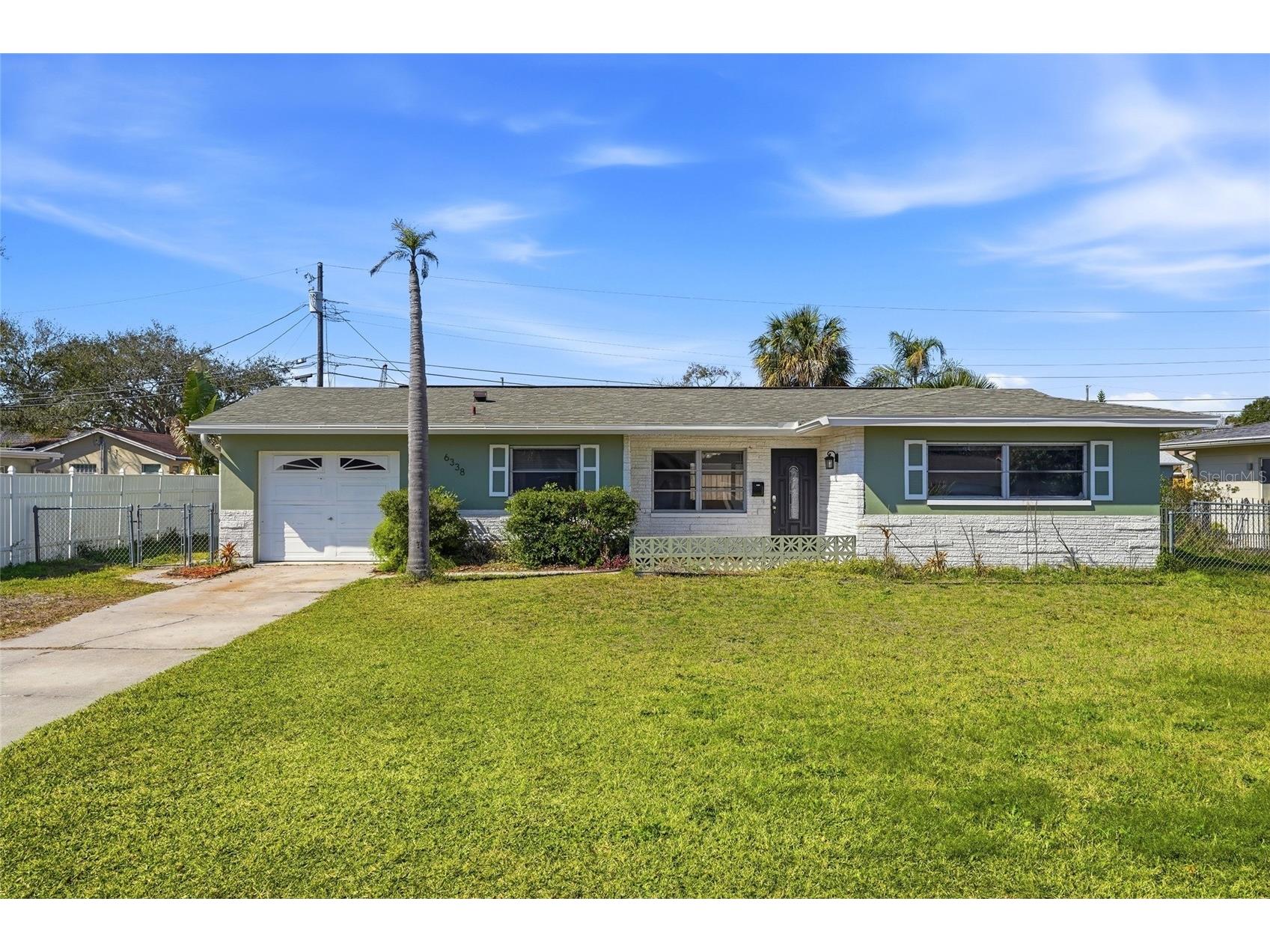 6338 21st Street N Saint Petersburg FL 33702 TB8477573 image1