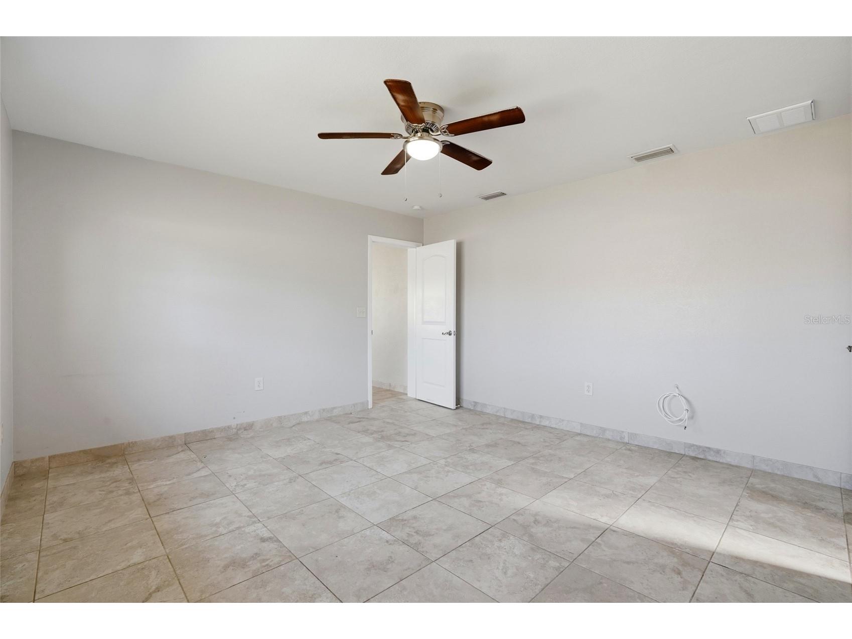 6338 21st Street N Saint Petersburg FL 33702 TB8477573 image23