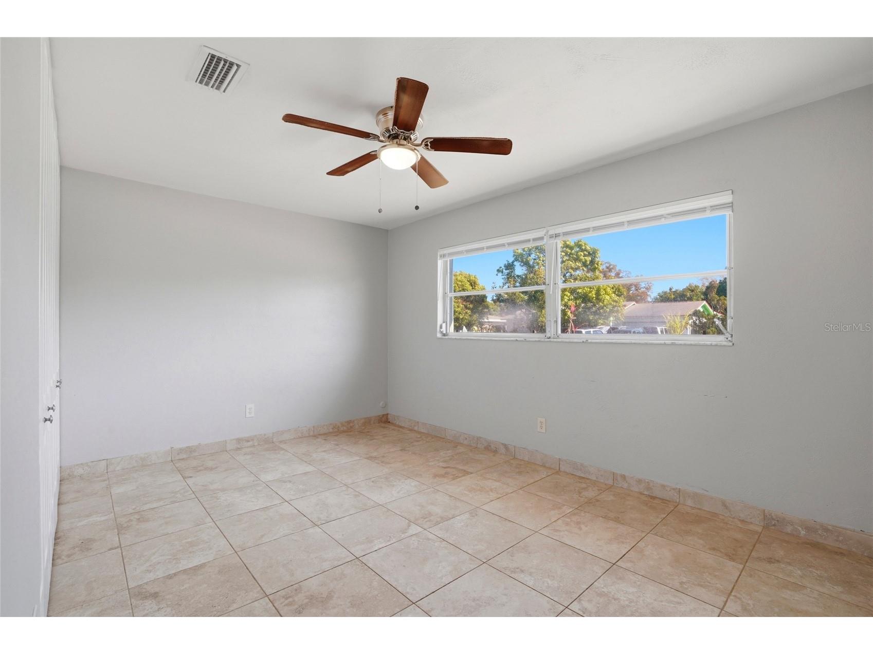 6338 21st Street N Saint Petersburg FL 33702 TB8477573 image27