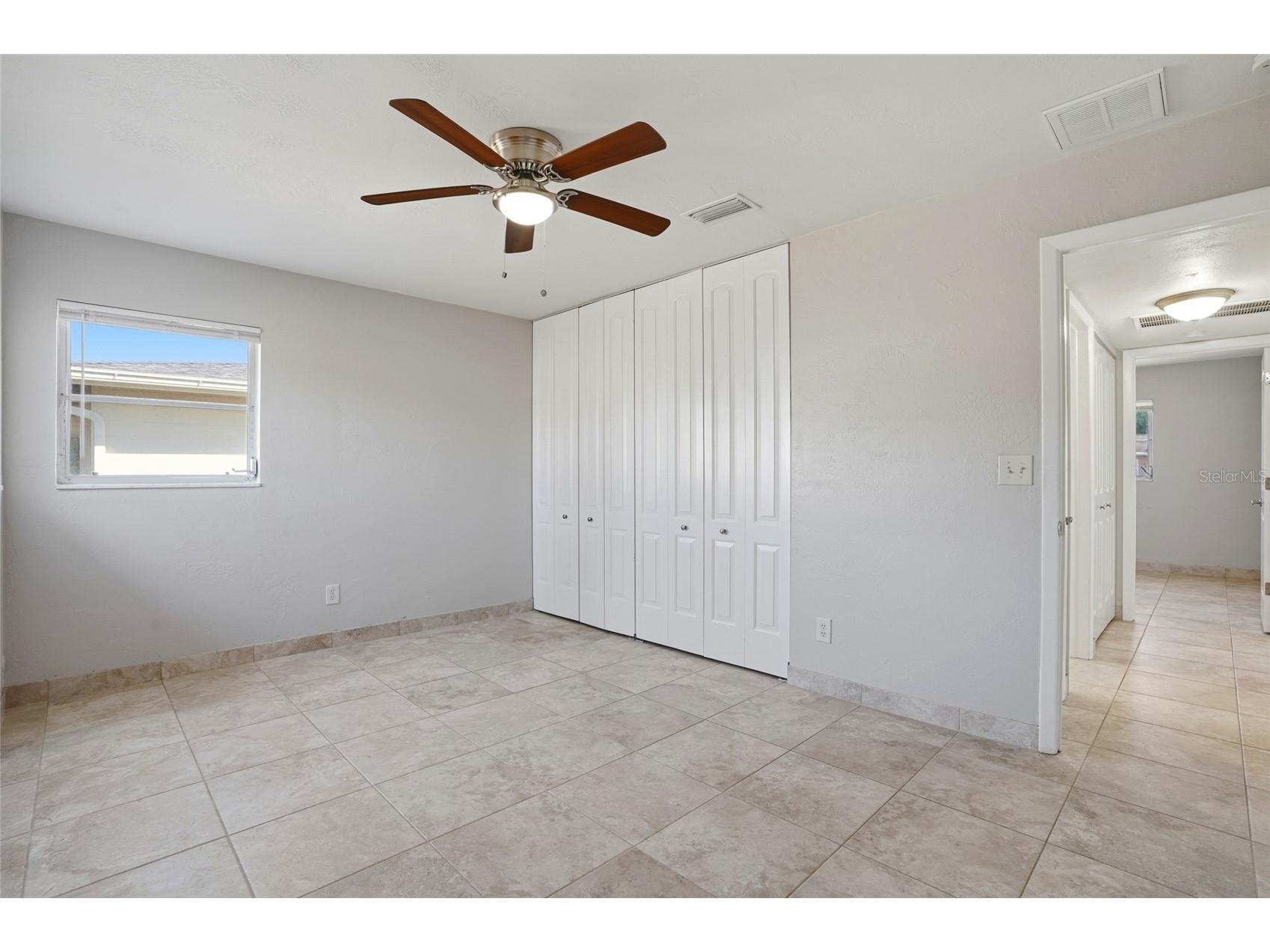 6338 21st Street N Saint Petersburg FL 33702 TB8477573 image32