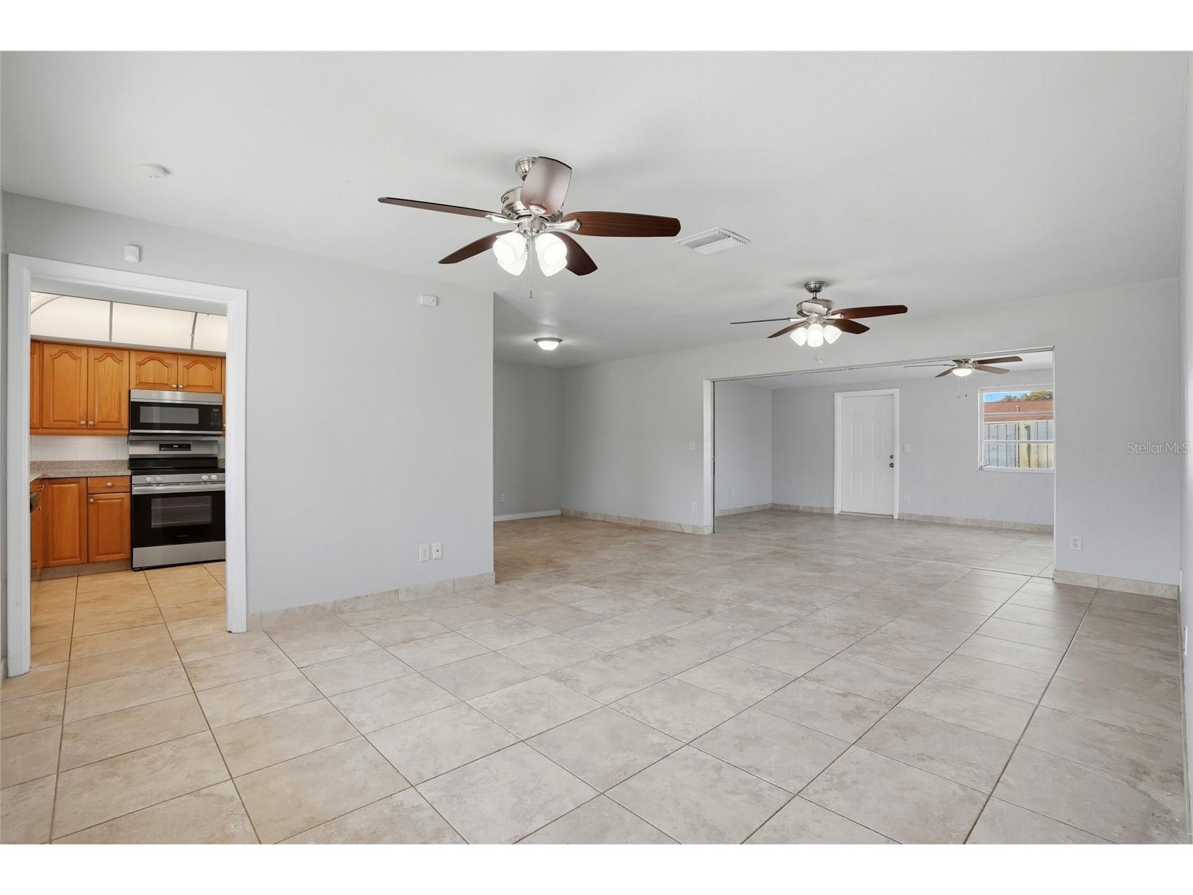 6338 21st Street N Saint Petersburg FL 33702 TB8477573 image4
