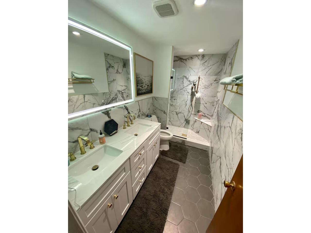 6338 51st Avenue N #0 Saint Petersburg FL 33709 O6410750 image3