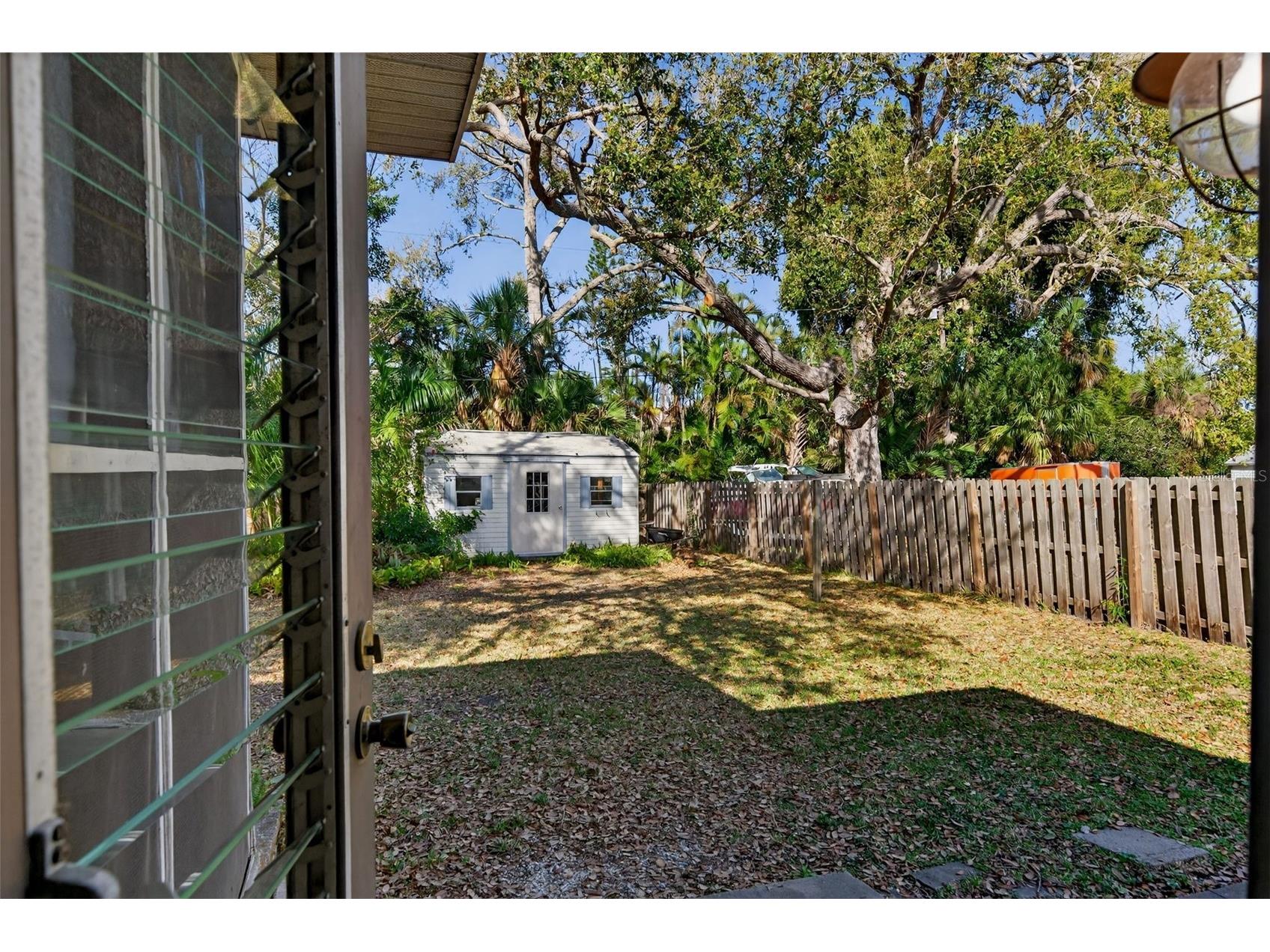 6338 Beechwood Avenue Sarasota FL 34231 A4685783 image35
