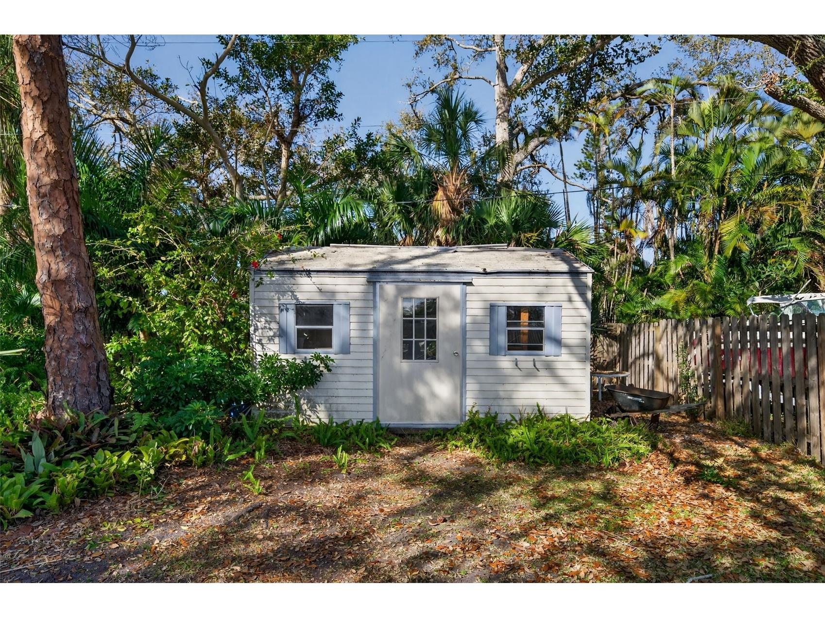 6338 Beechwood Avenue Sarasota FL 34231 A4685783 image37