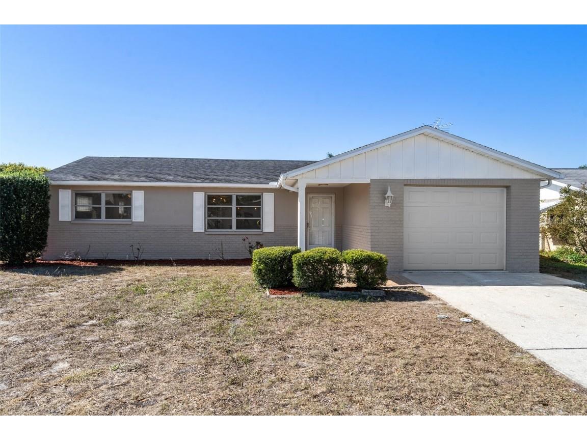 6338 Lomand Avenue New Port Richey FL 34653 W7853728 image1