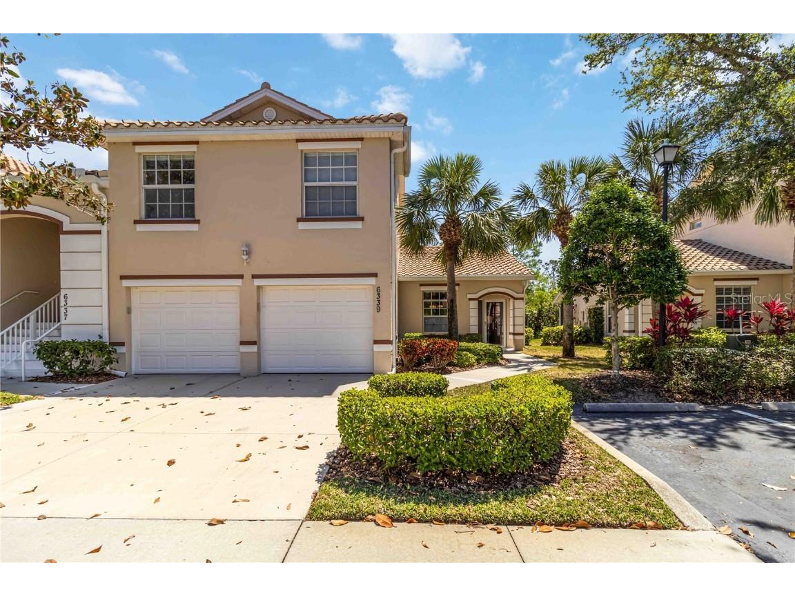 6339 Bay Cedar Lane #102 Bradenton FL 34203 A4649165 image1