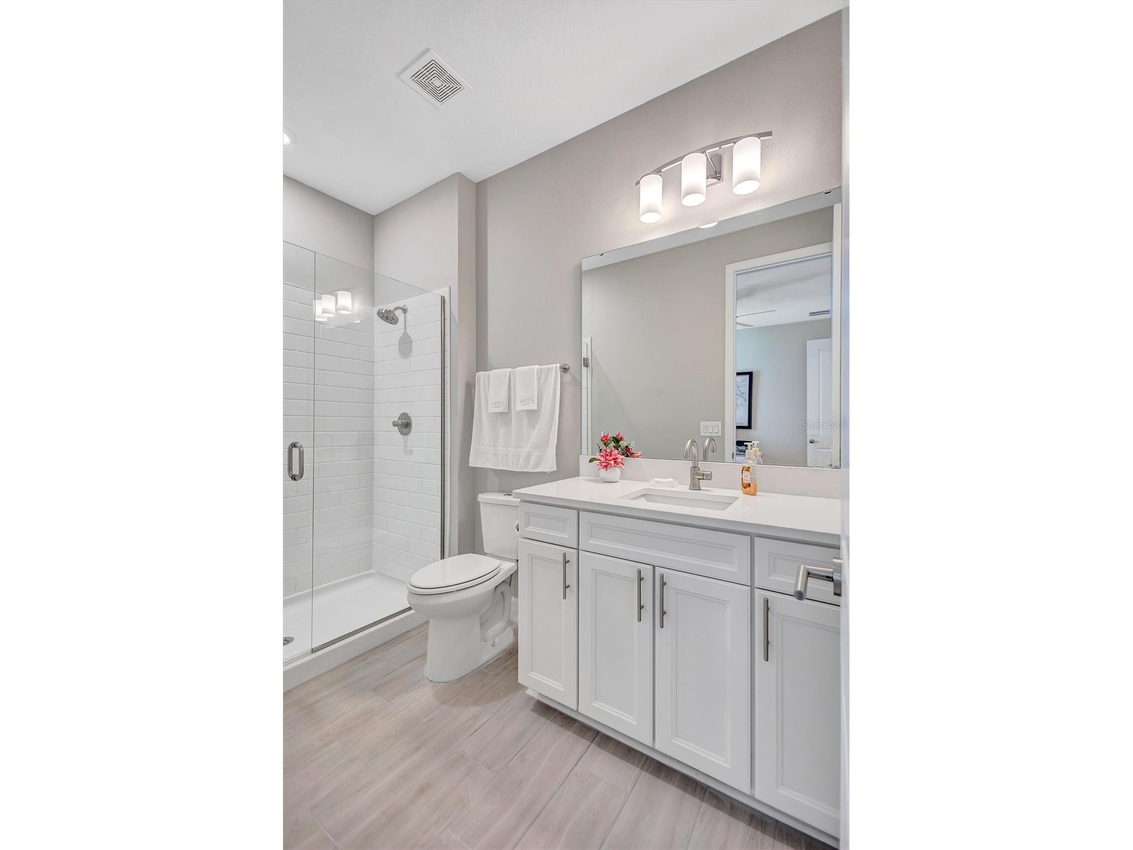 6339 Dolostone Drive Lakeland FL 33811 TB8498306 image18