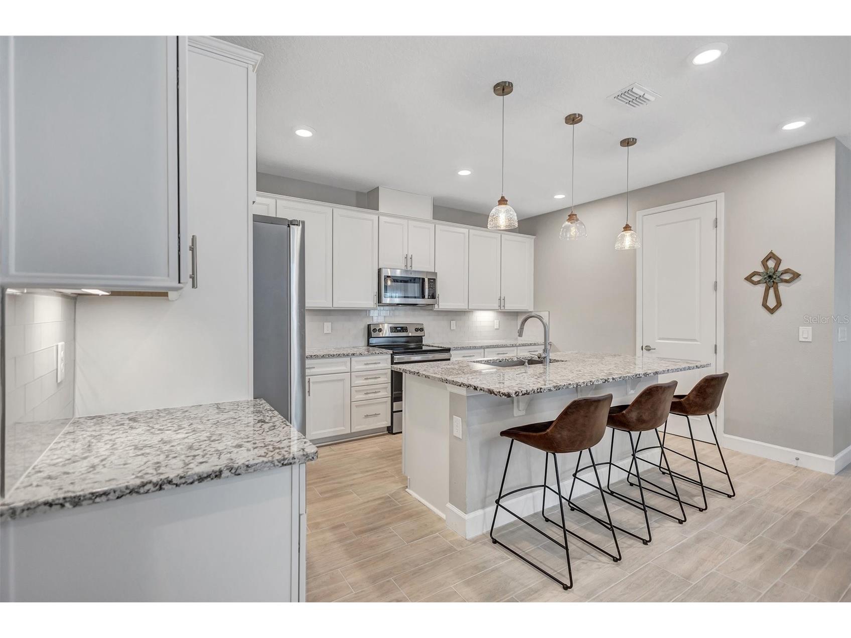 6339 Dolostone Drive Lakeland FL 33811 TB8498306 image20