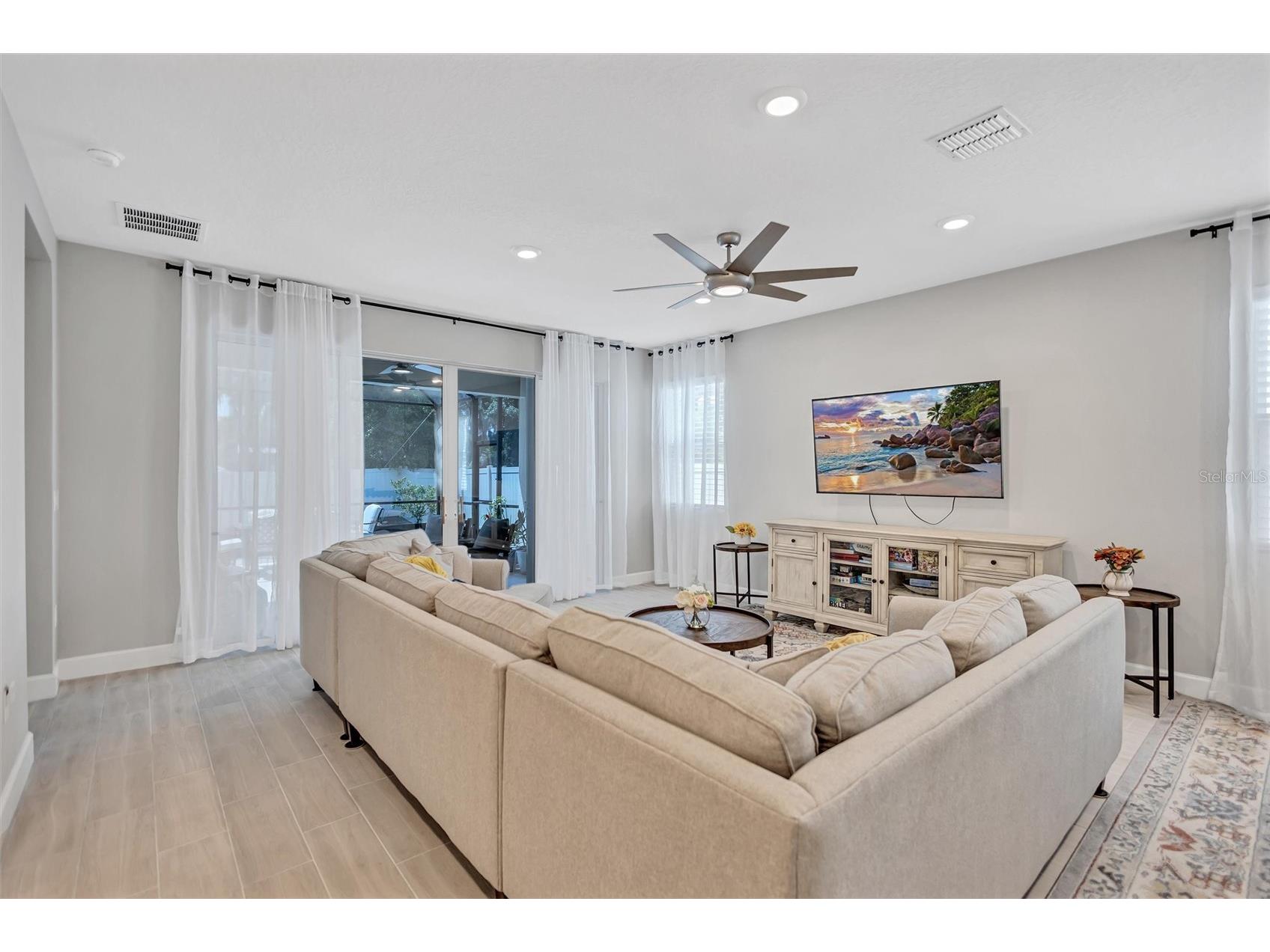 6339 Dolostone Drive Lakeland FL 33811 TB8498306 image25