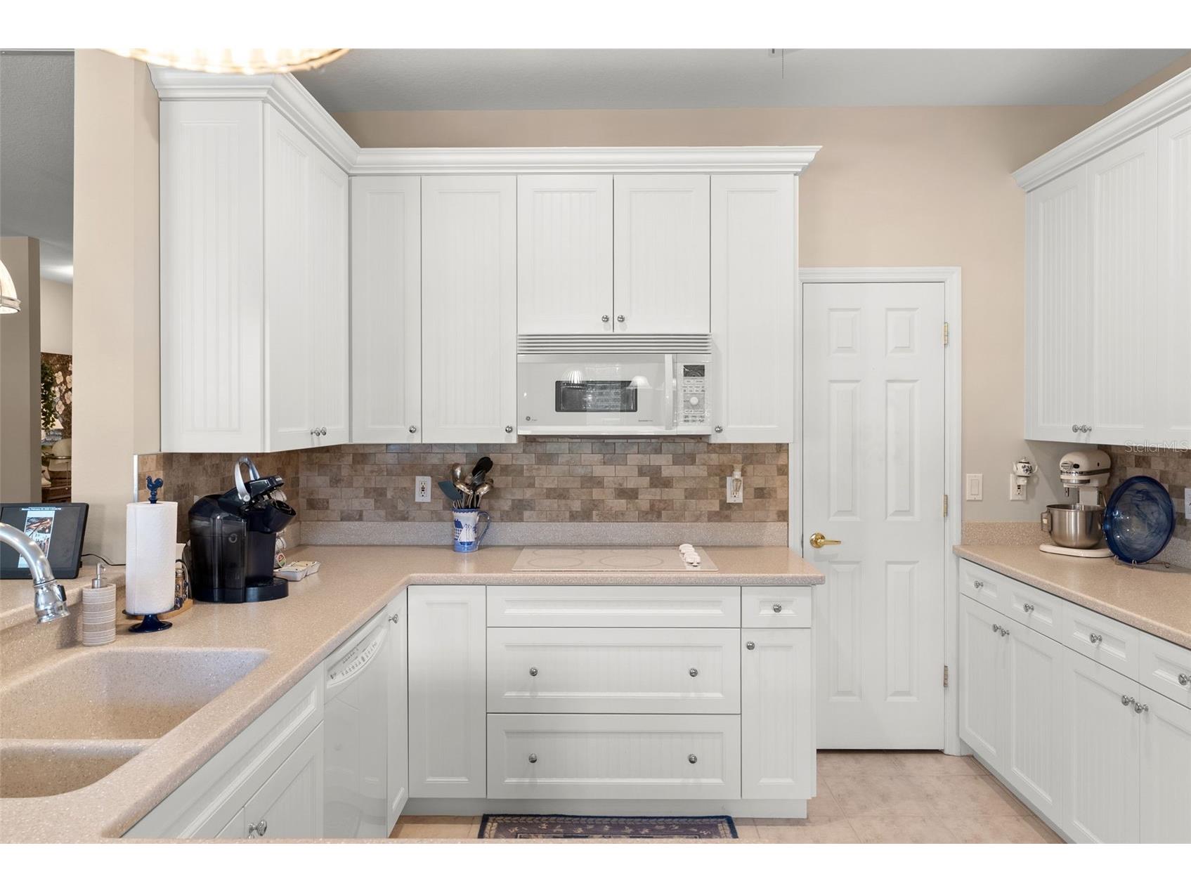 6339 Vista Verde Drive E Gulfport FL 33707 TB8484593 image17