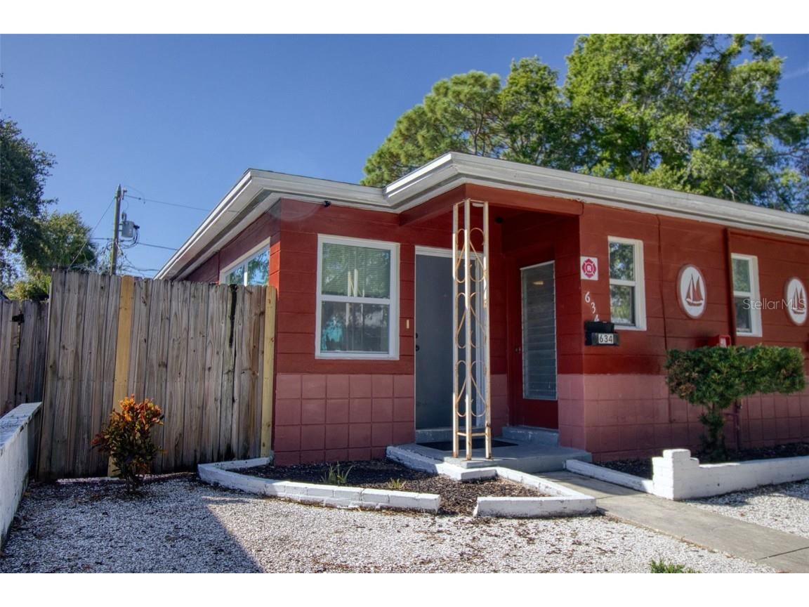 634 15 Avenue S Saint Petersburg FL 33701 TB8436282 image1