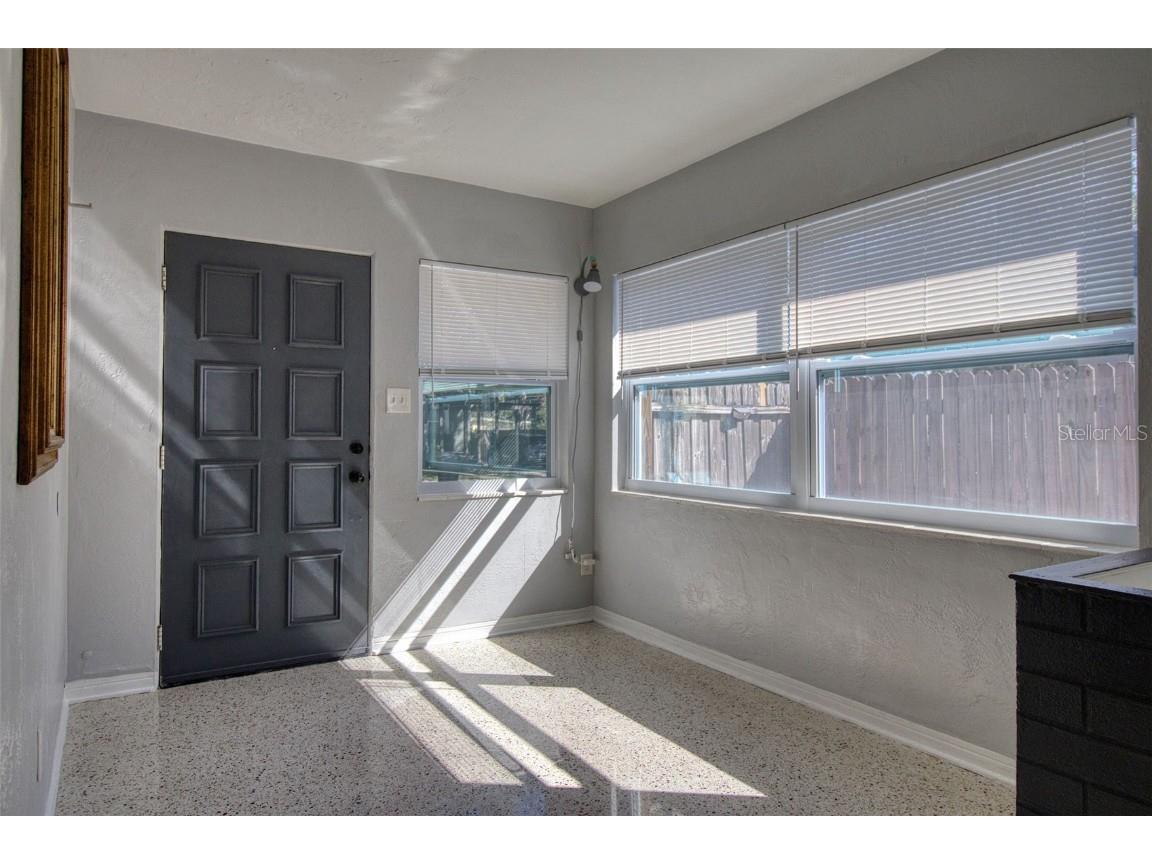 634 15 Avenue S Saint Petersburg FL 33701 TB8436282 image4