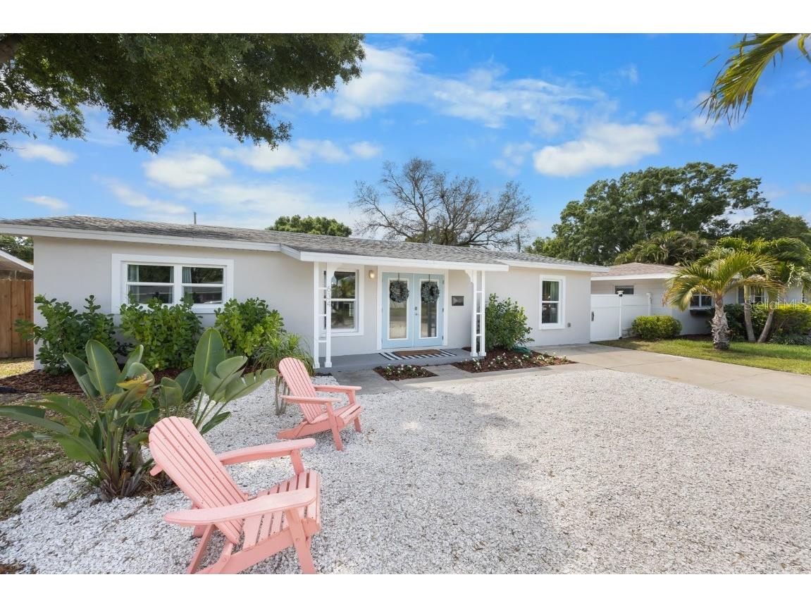 634 42nd Avenue NE Saint Petersburg FL 33703 U8237349 image1