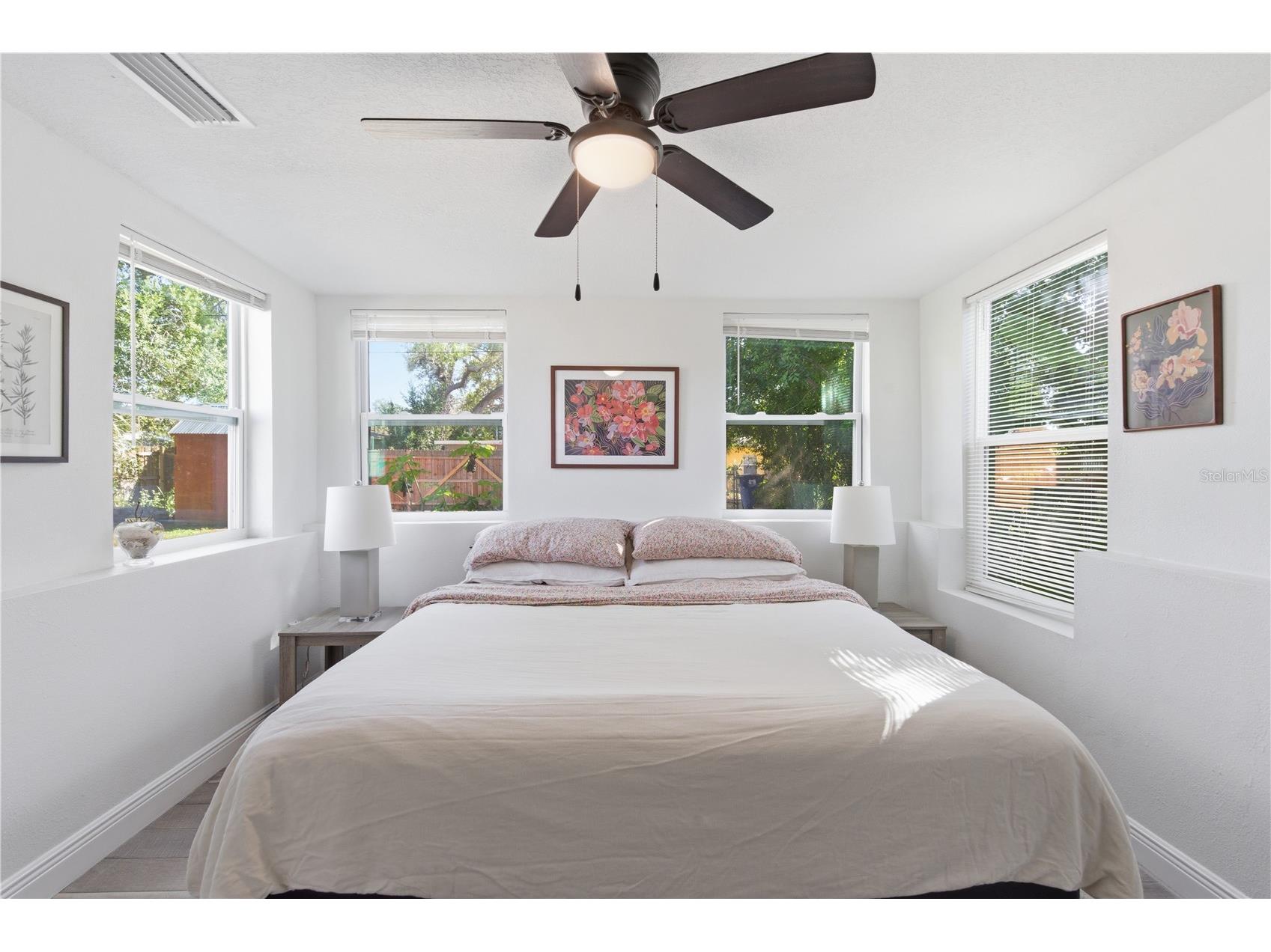 634 61st Avenue S Saint Petersburg FL 33705 TB8486264 image14