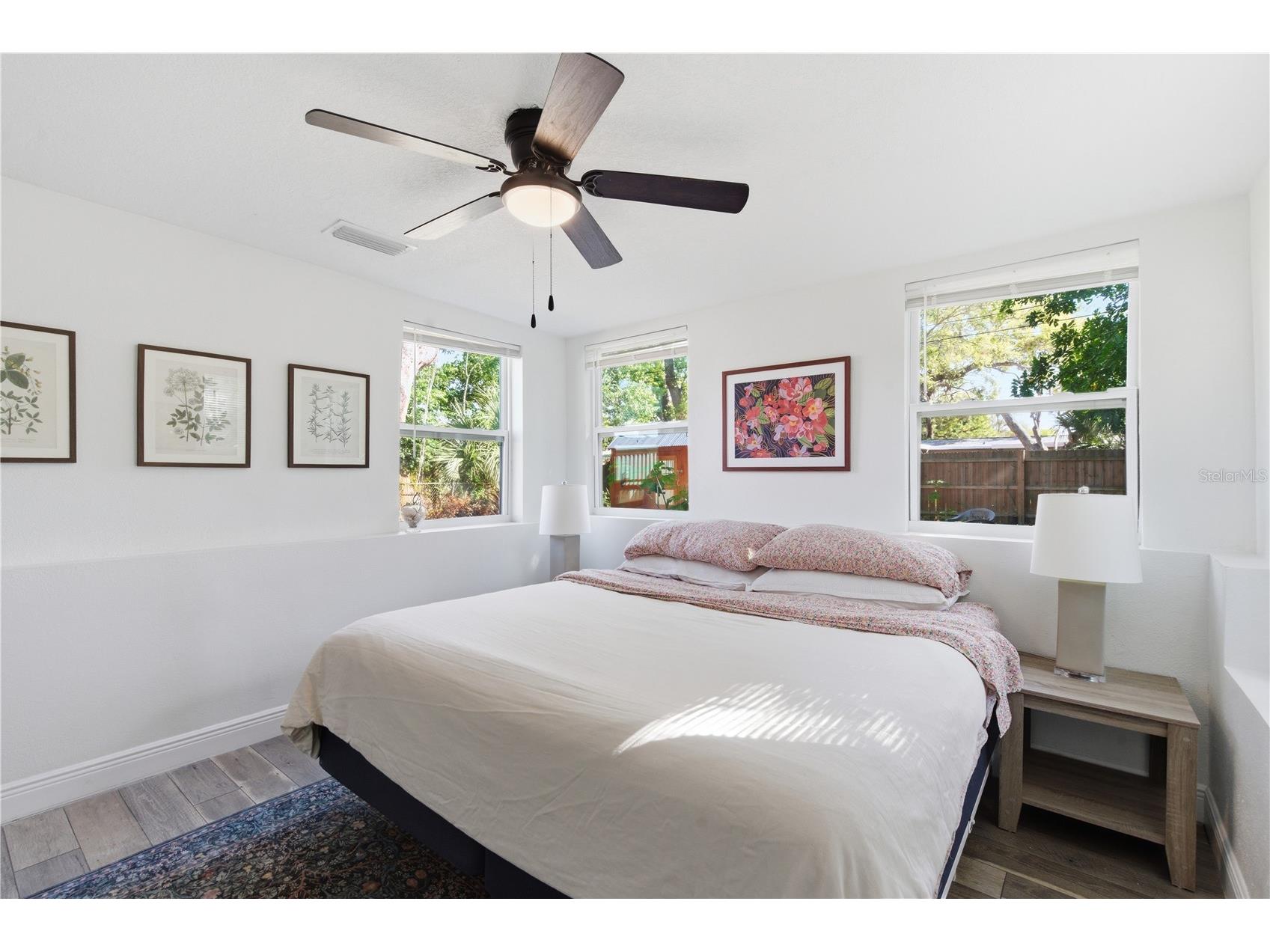 634 61st Avenue S Saint Petersburg FL 33705 TB8486264 image15