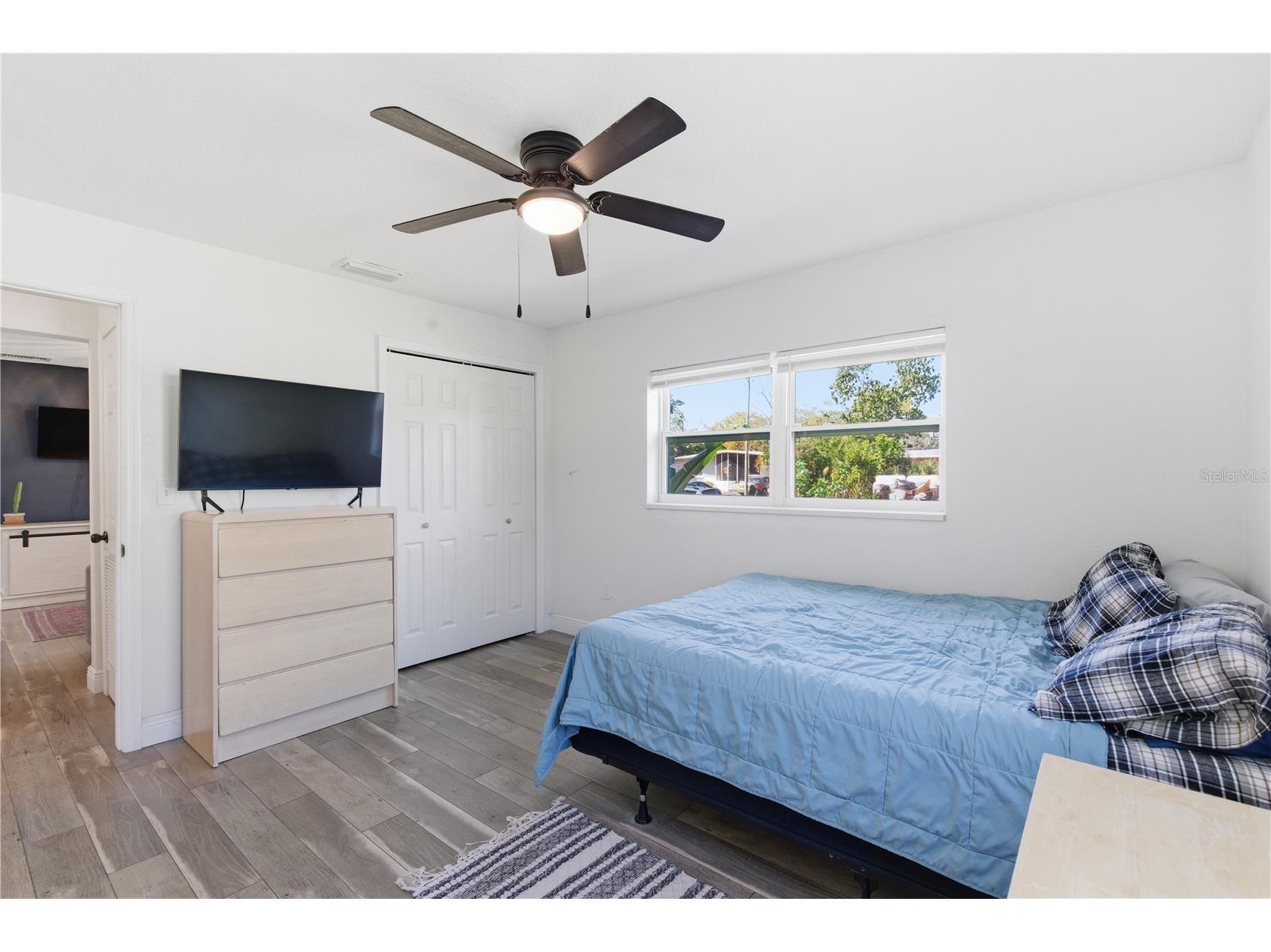 634 61st Avenue S Saint Petersburg FL 33705 TB8486264 image20
