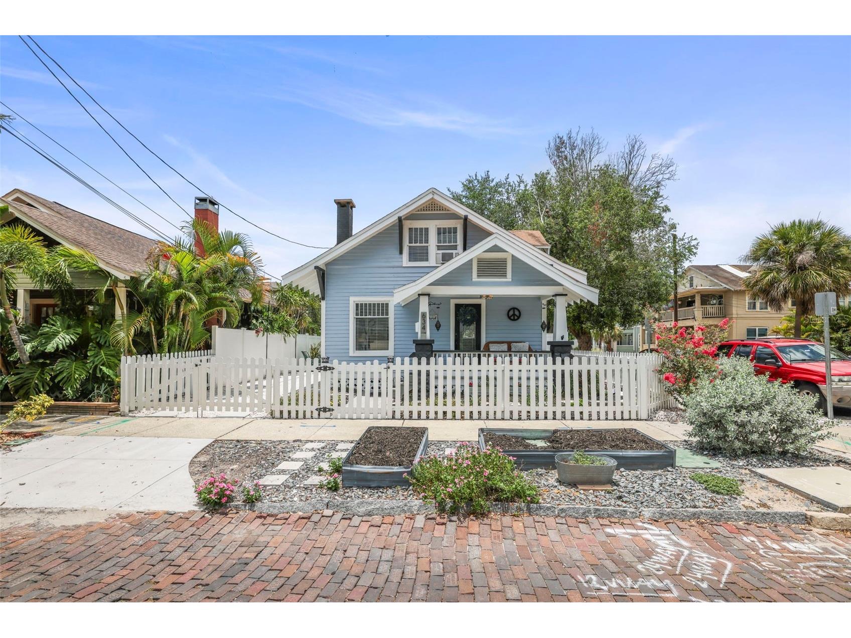 634 6th Street N Saint Petersburg FL 33701 TB8520240 image1