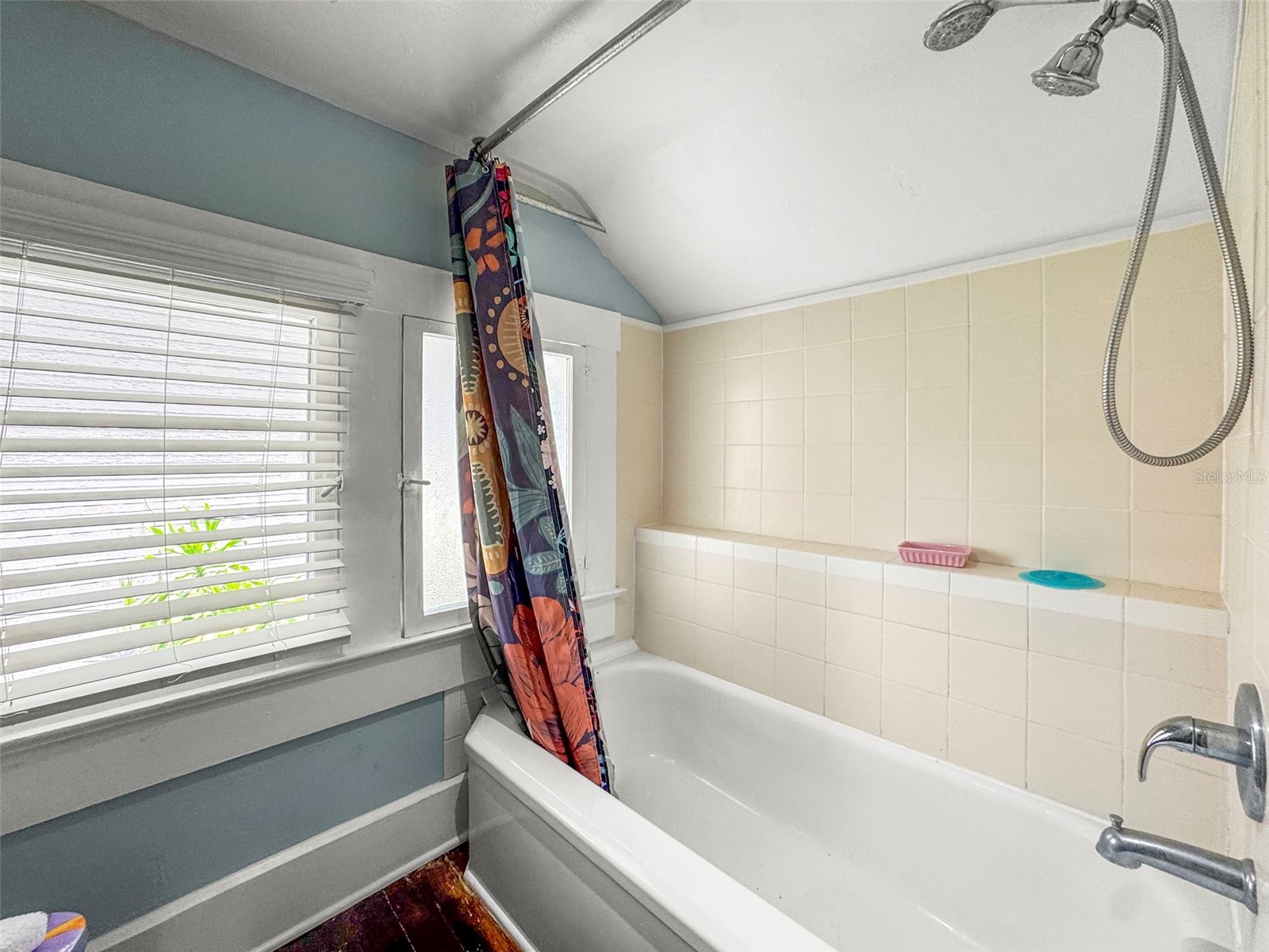 634 6th Street N Saint Petersburg FL 33701 TB8520240 image30