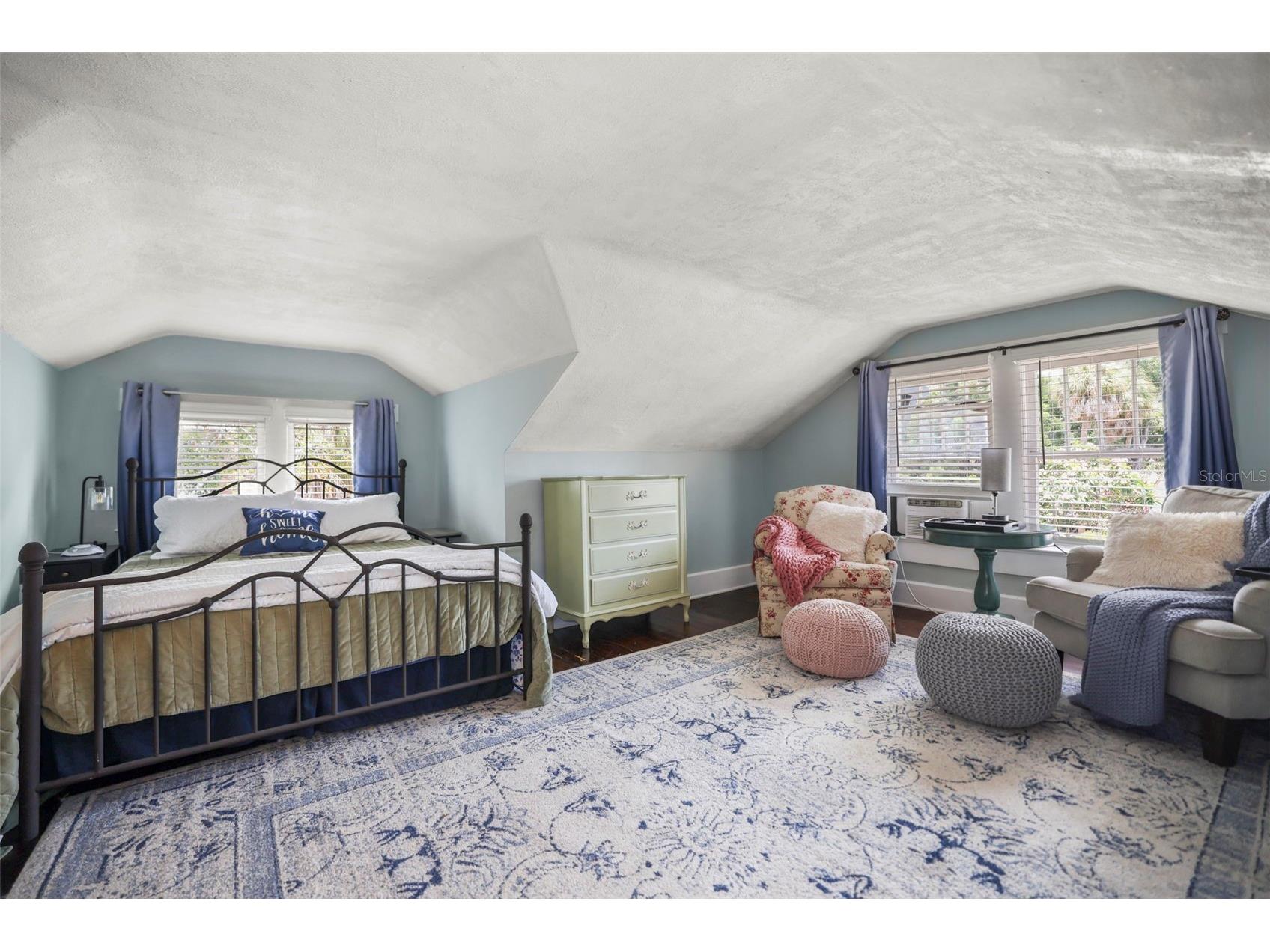 634 6th Street N Saint Petersburg FL 33701 TB8520240 image34