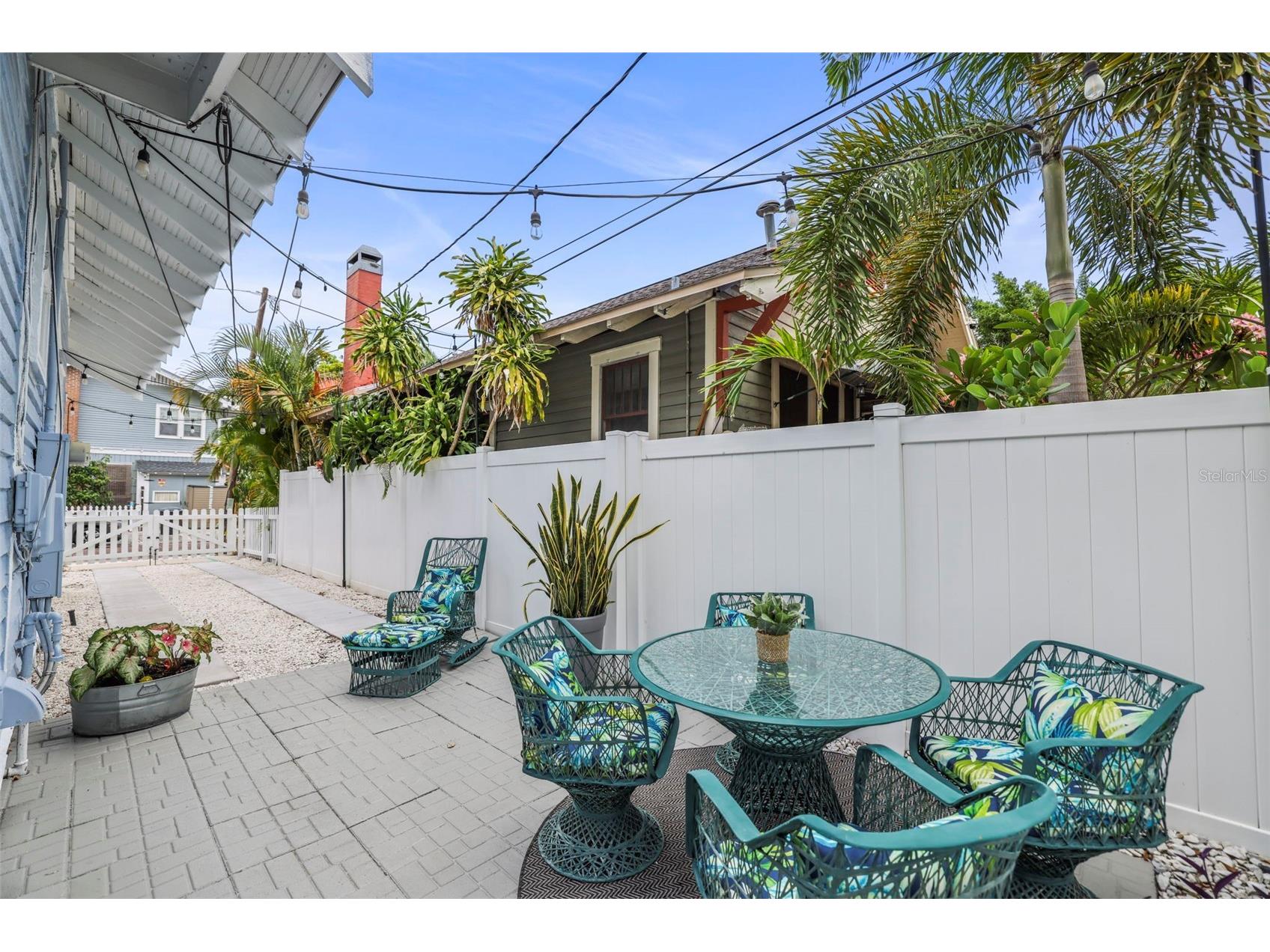 634 6th Street N Saint Petersburg FL 33701 TB8520240 image48