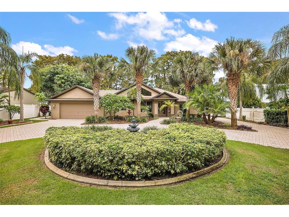 634 Banning Beach Road Tavares FL 32778 - LAKE EUSTIS G5073503 image1