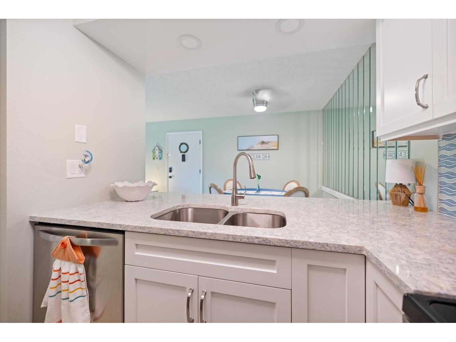 634 Bird Bay Drive E #103 Venice FL 34285 N6140202 image11