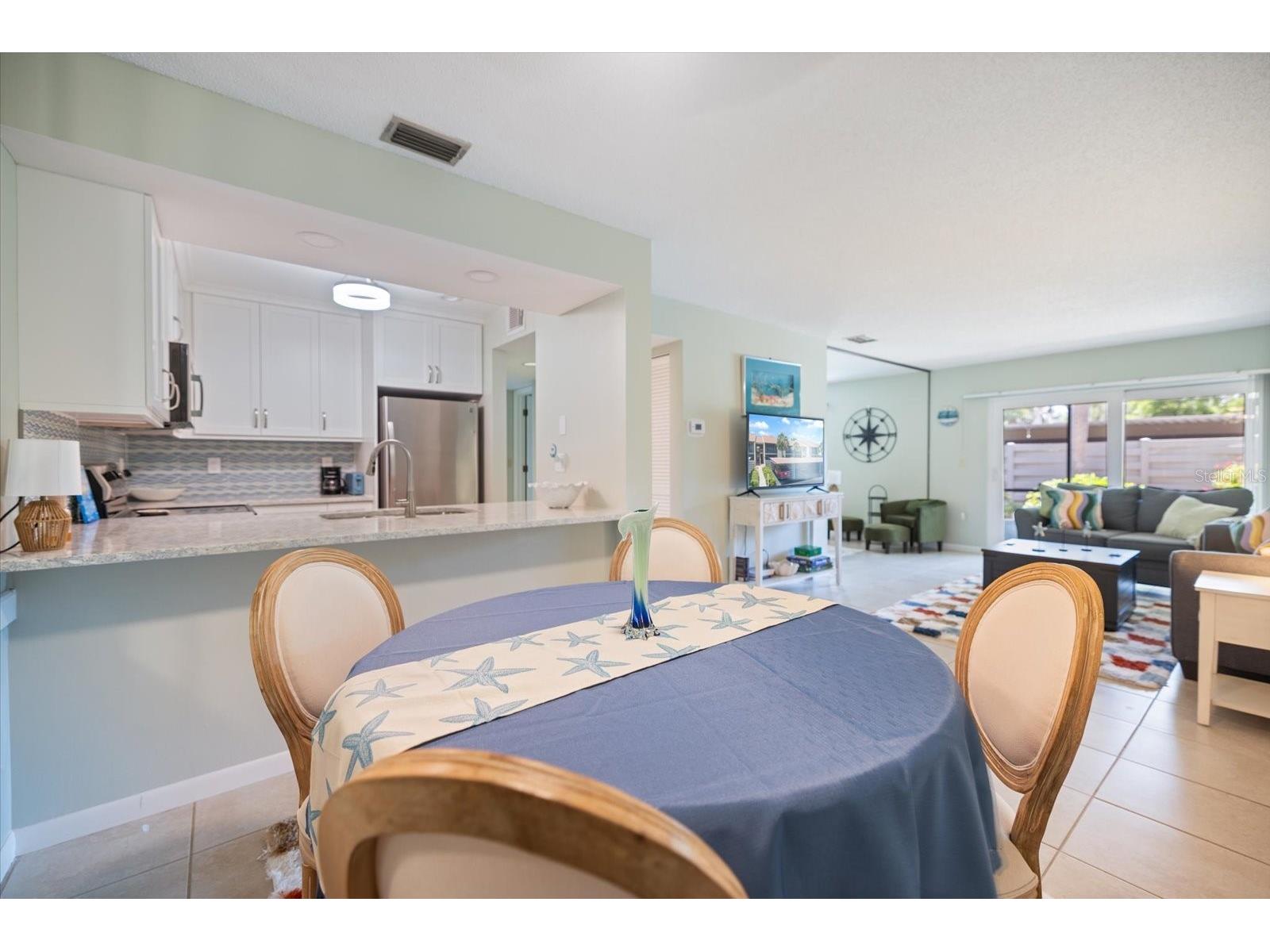 634 Bird Bay Drive E #103 Venice FL 34285 N6140202 image8