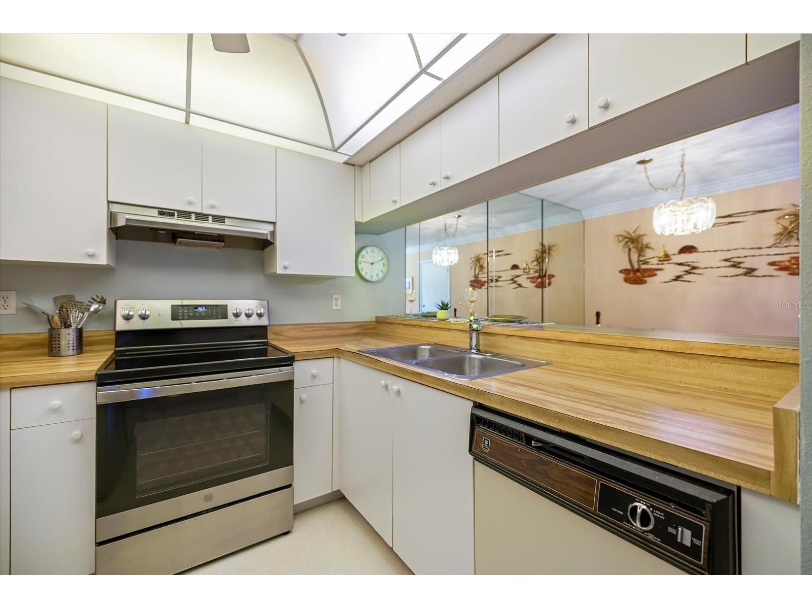 634 Bird Bay Drive E #201 Venice FL 34285 N6144248 image13