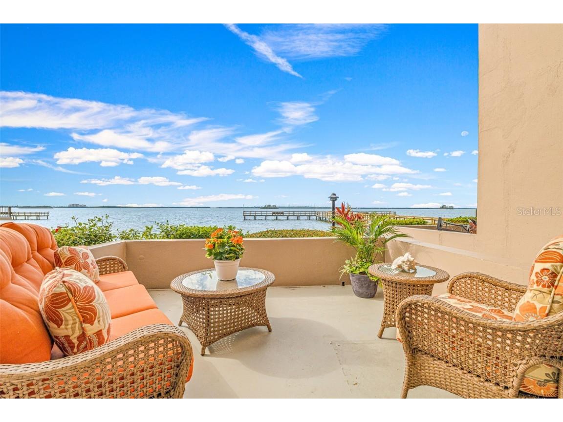 634 Edgewater Drive #144 Dunedin FL 34698 - ST JOSEPH SOUND U8228699 image1