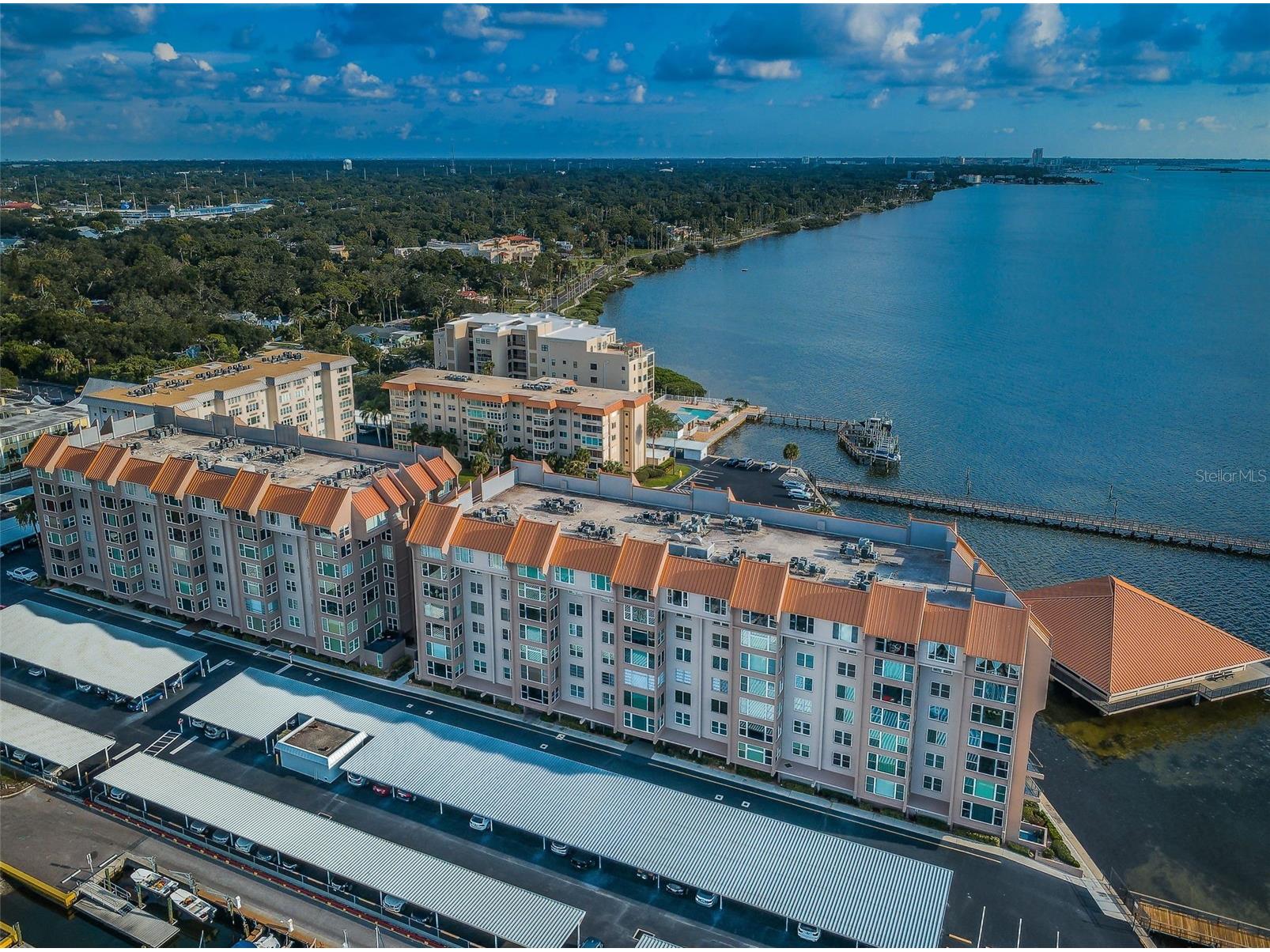 634 Edgewater Drive #447 Dunedin FL 34698 - INTRACOASTAL WATERWAY TB8442046 image2
