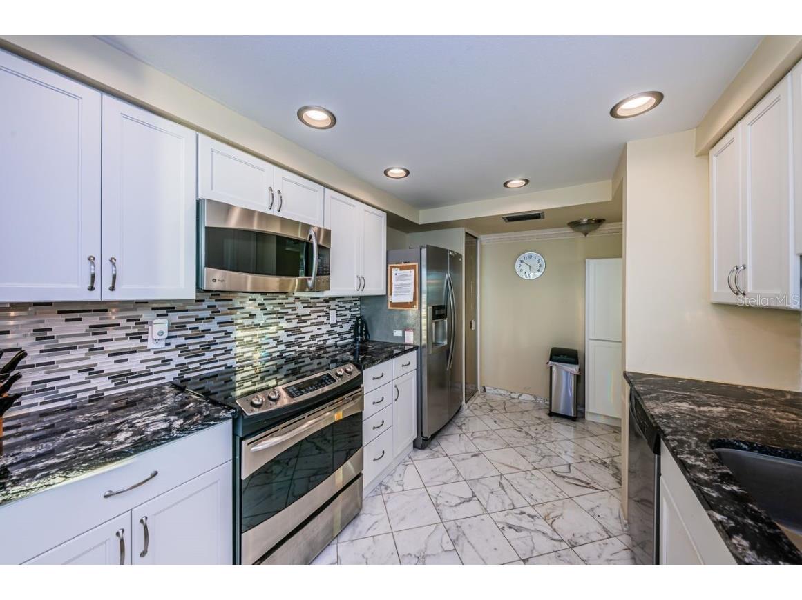 634 Edgewater Drive #644 Dunedin FL 34698 TB8451597 image24