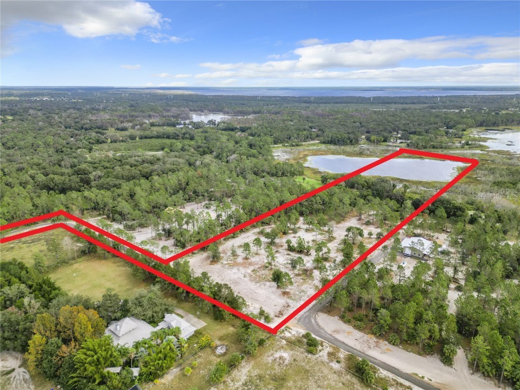 634 Geneva Estates Cove Geneva FL 32732 - LAKE MORAN O6154517 image1